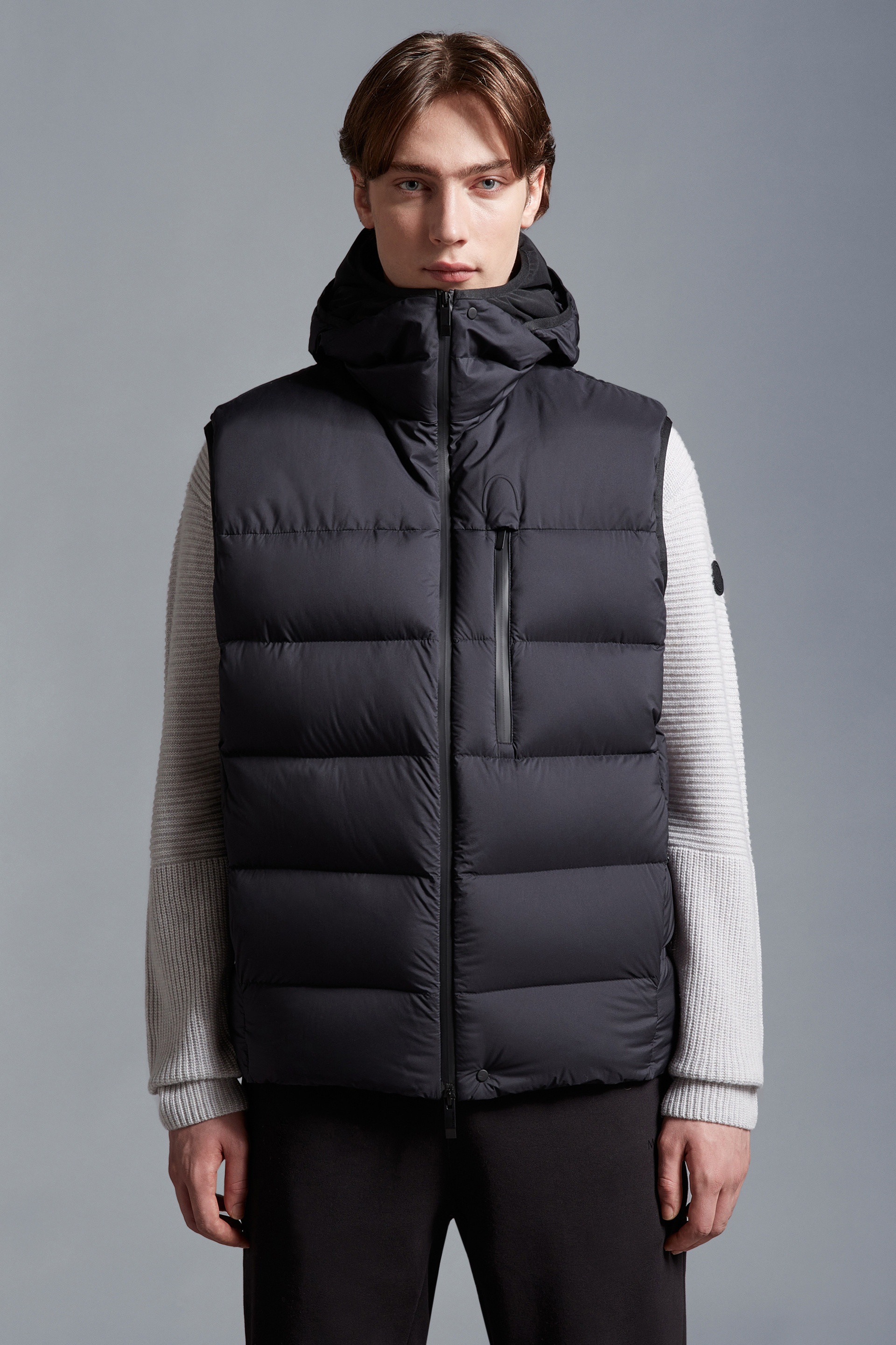 Moncler ブラック Tamega ダウンベスト
