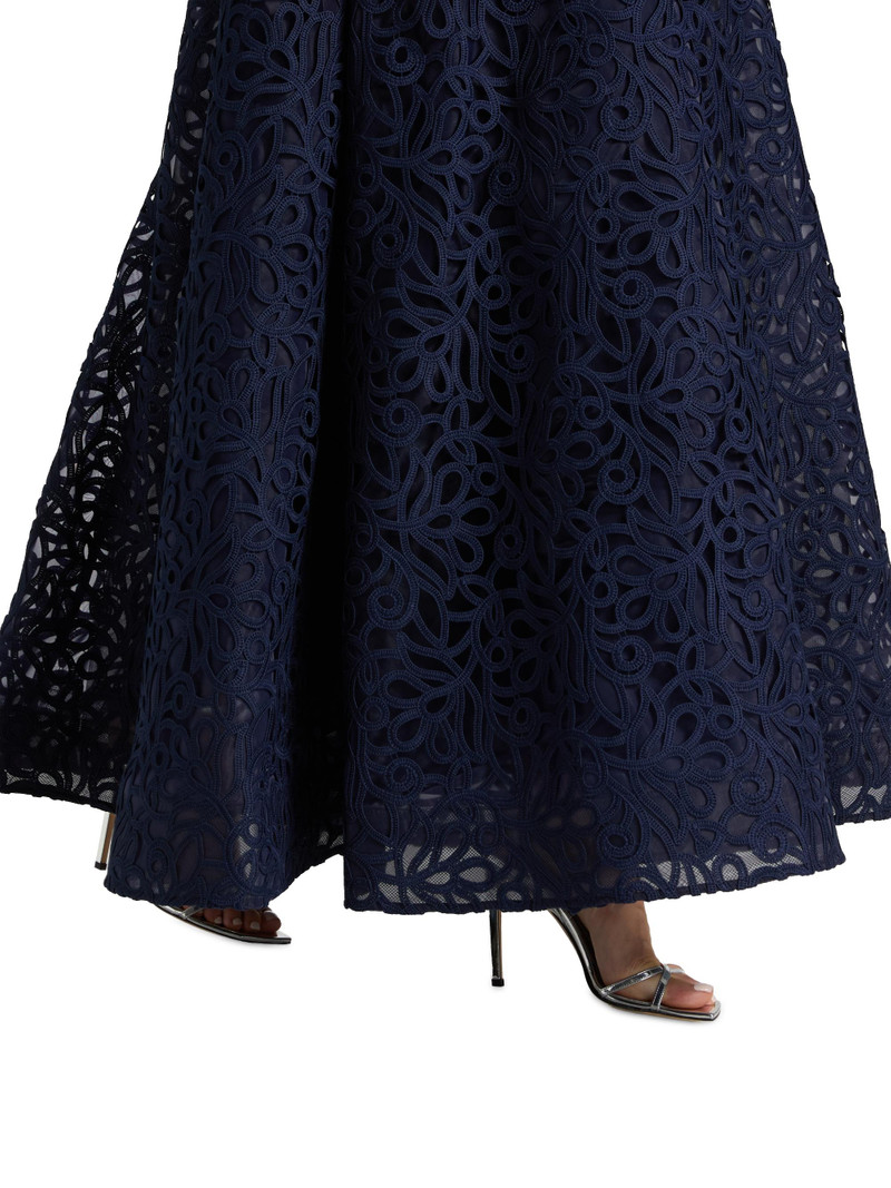 Women's Sonja Curled Lace Gown - Navy 6