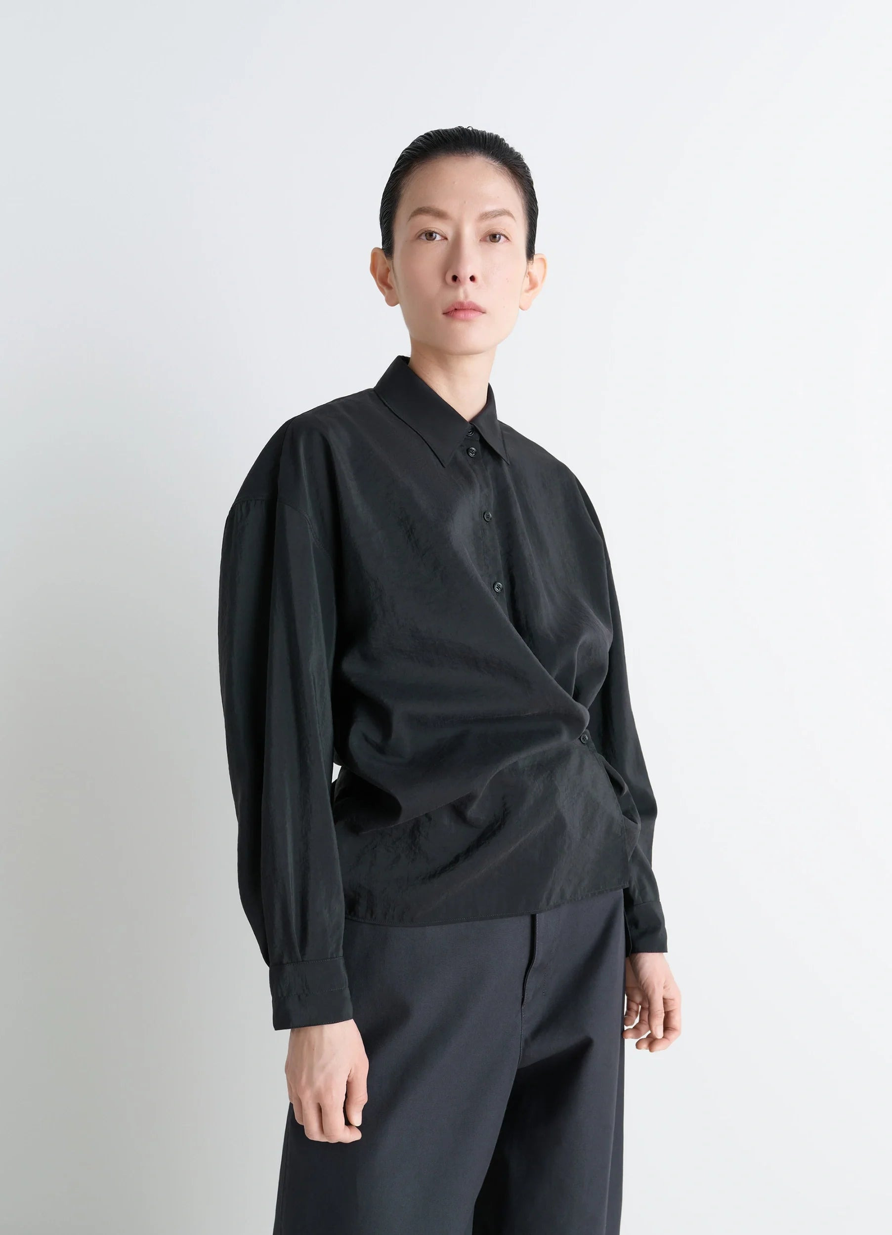 STRAIGHT COLLAR TWISTED SHIRT - 2