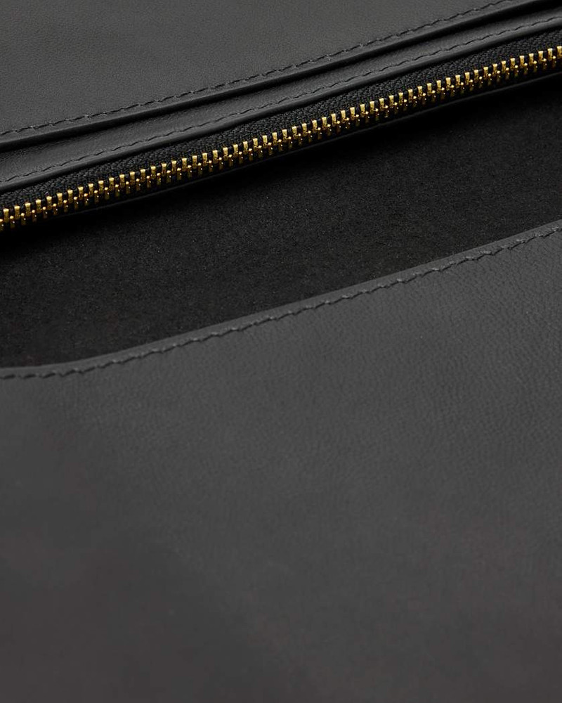 HARLUNA LEATHER CLUTCH BAG 7
