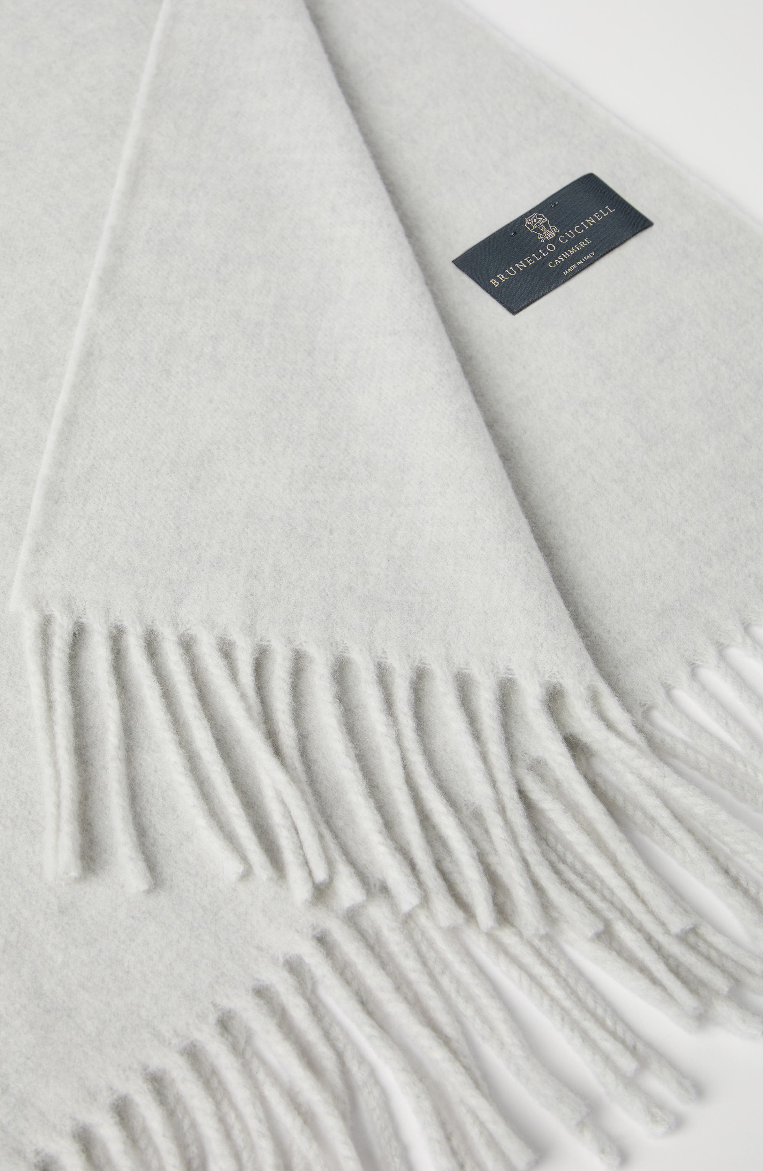 Brunello Cucinelli Cashmere scarf in Light Grey at Nordstrom - 4