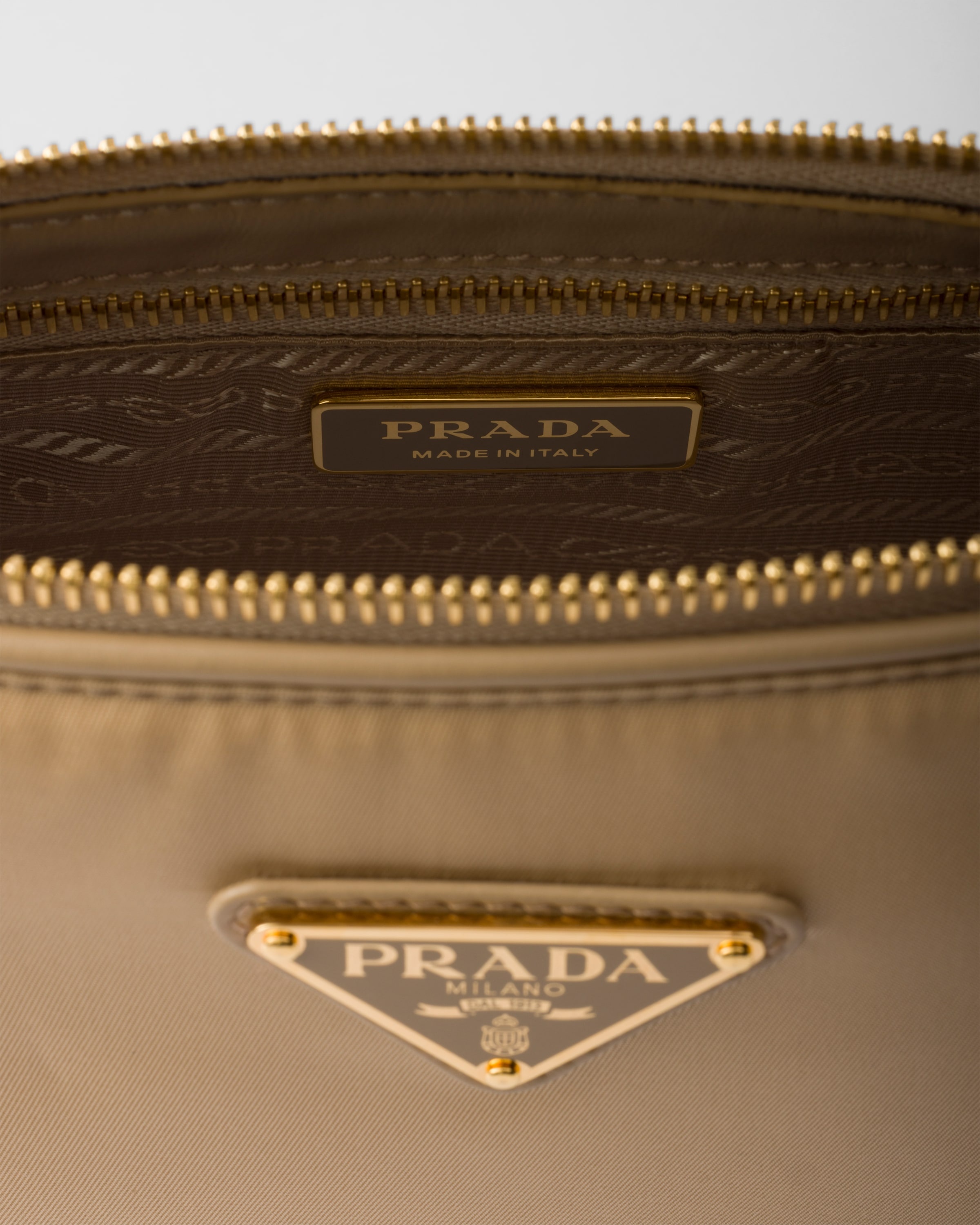 Small Re-Nylon and leather shoulder bag - 4