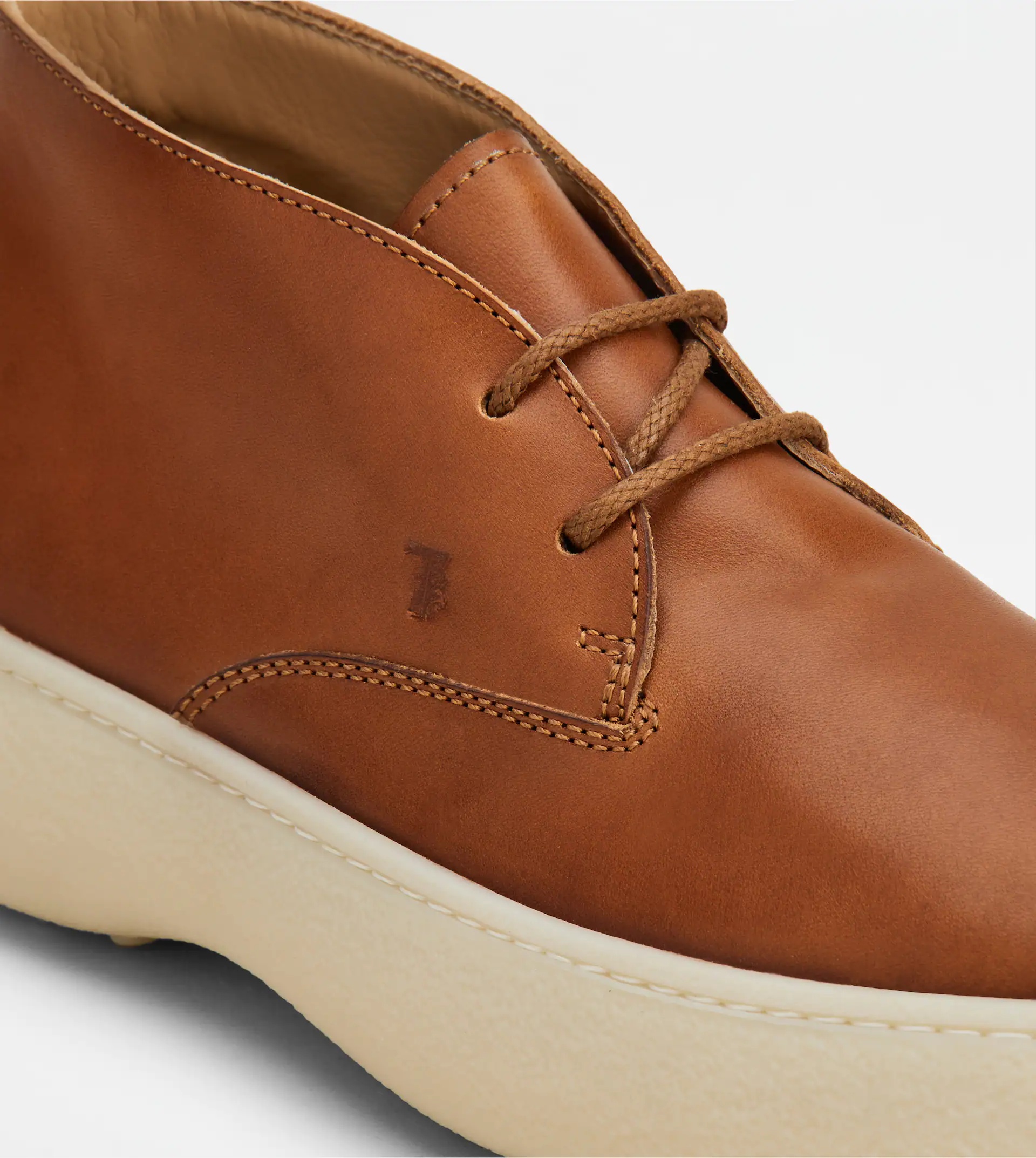 TOD'S W. G. DESERT BOOTS IN LEATHER - BROWN - 6