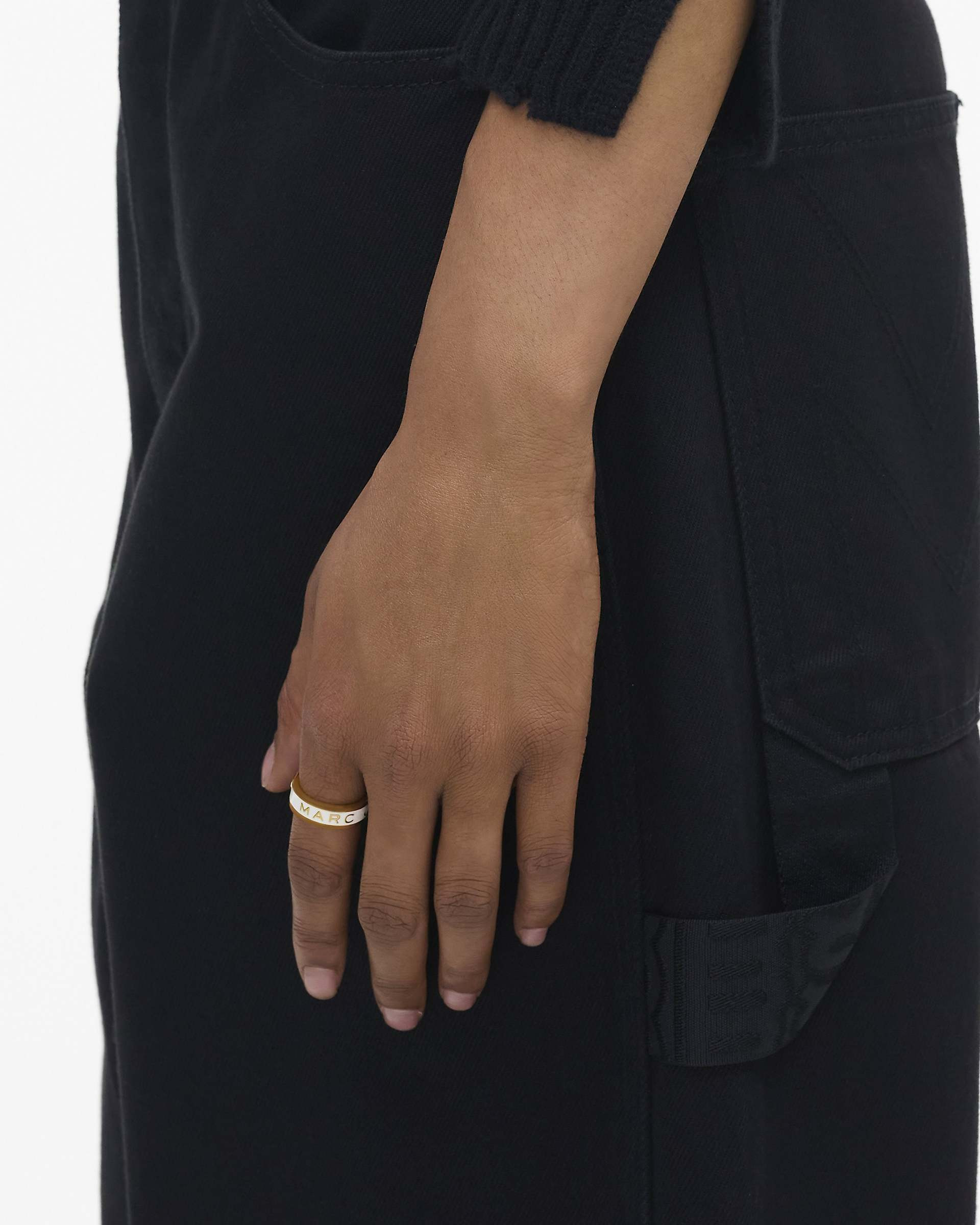 THE MARC JACOBS ENAMEL RING - 2