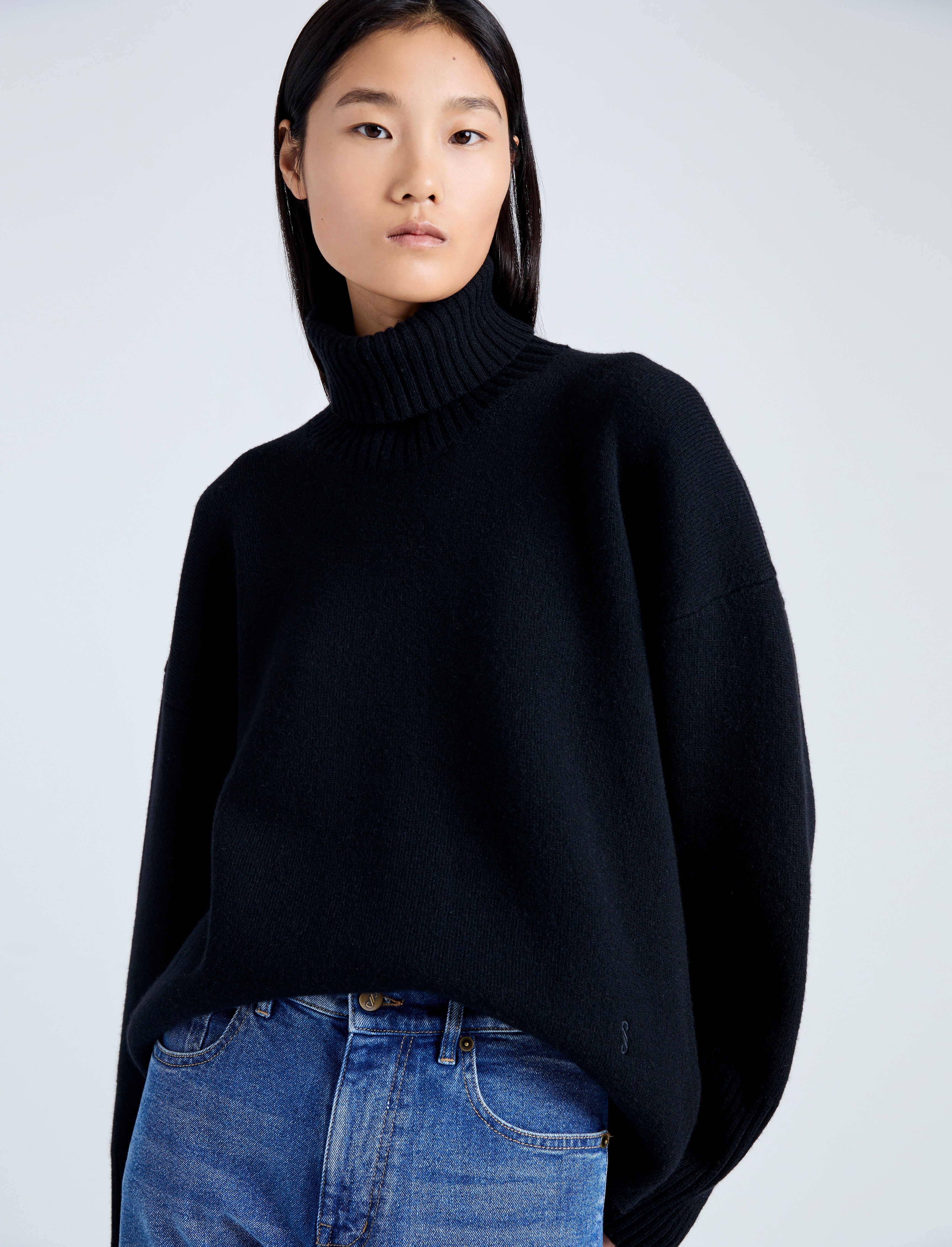 Sandra Turtleneck in Eco Doubleface Cashmere - 6