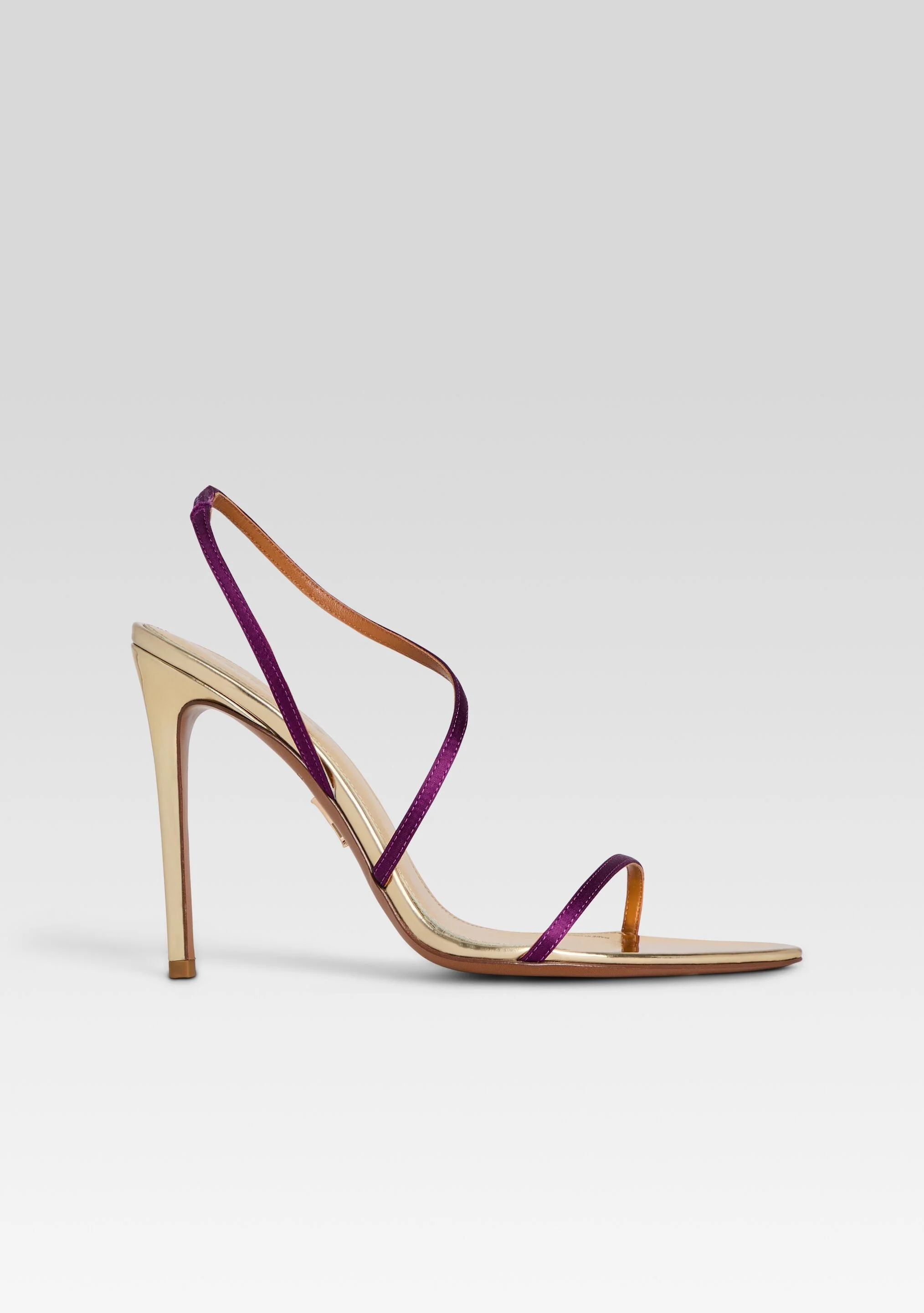 NAOMI SANDAL - 1
