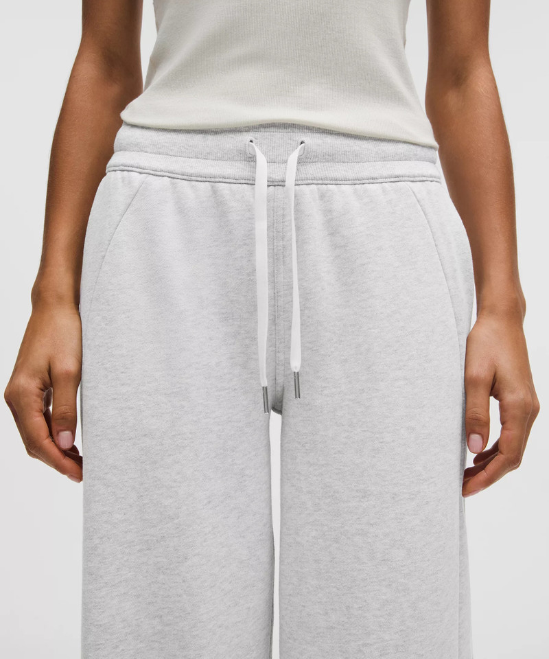Scuba Mid-Rise Wide-Leg Pant *Short 6