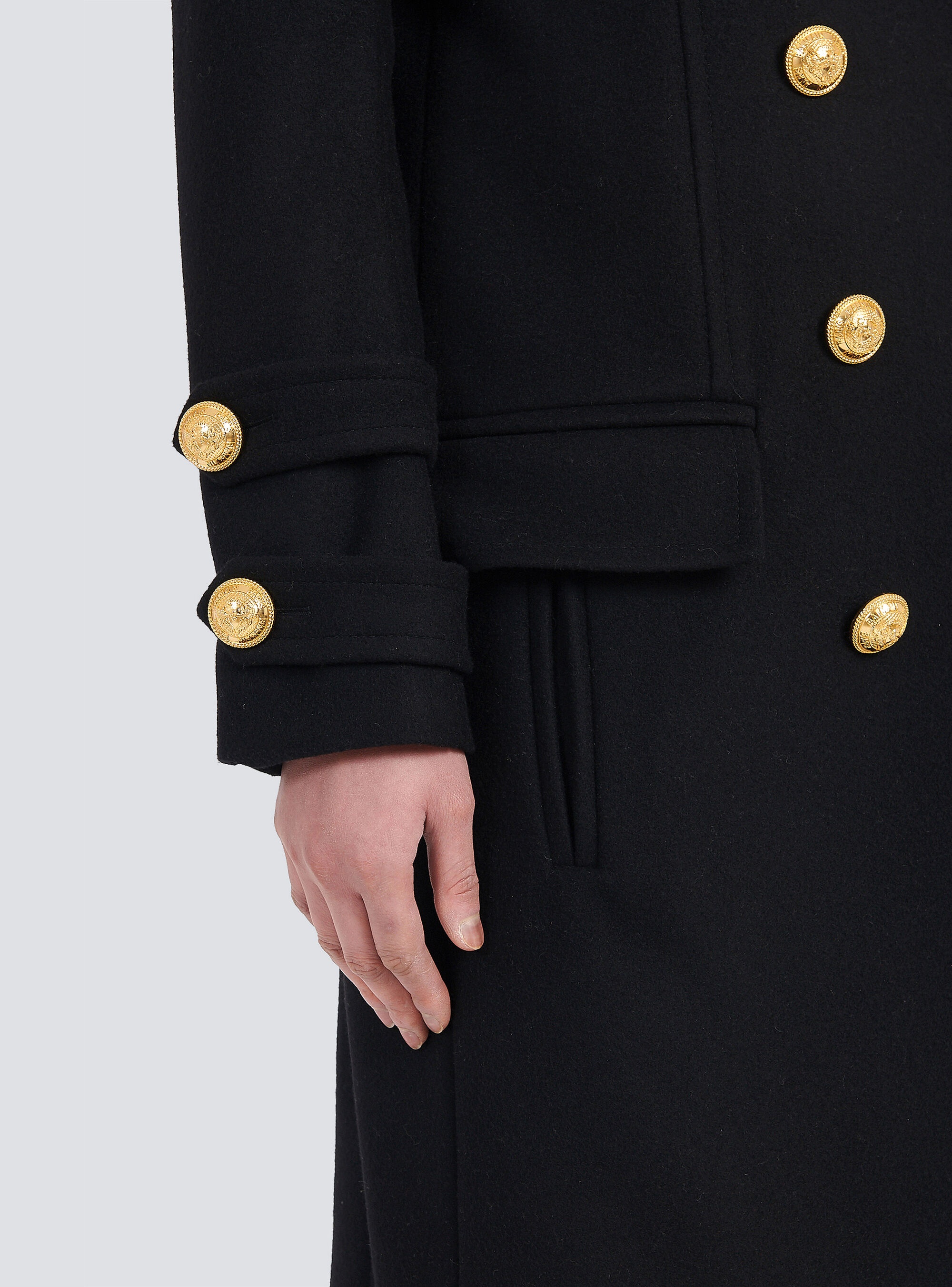 Long wool and cashmere coat with double-breasted gold-tone buttoned fastening - 10