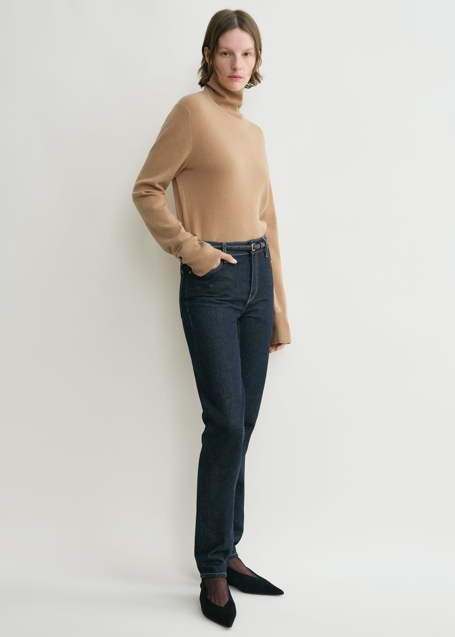 Cropped turtleneck camel - 3