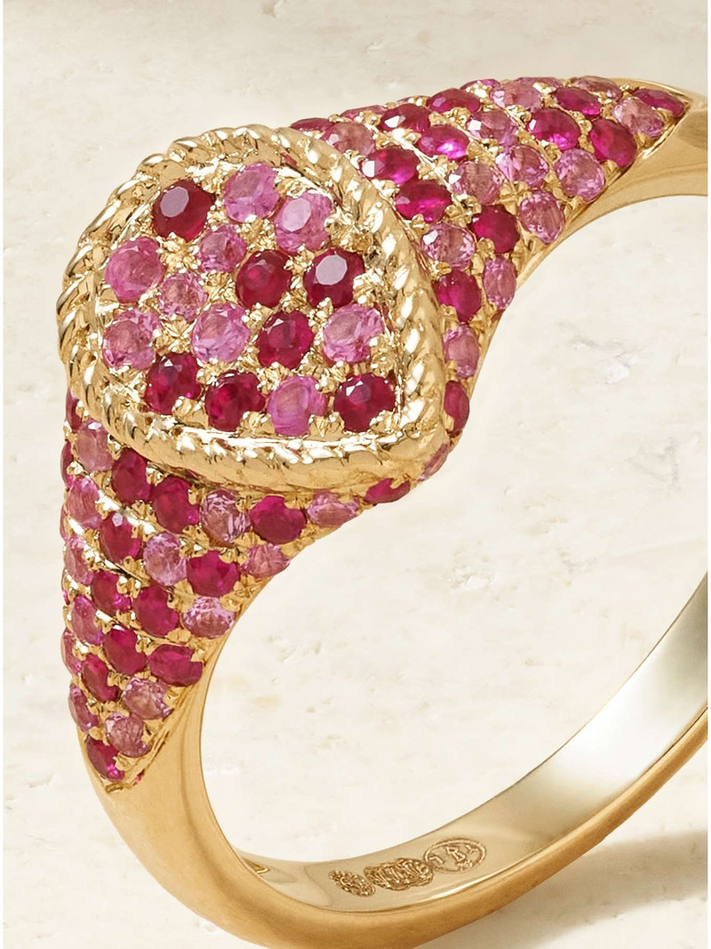 Baby Chevalière Poire 9-karat gold, ruby and sapphire signet ring Pink 4