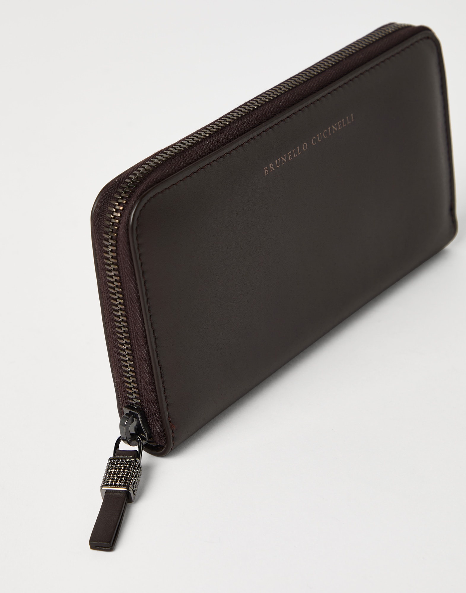 Grained calfskin wallet with shiny zipper pull - 3