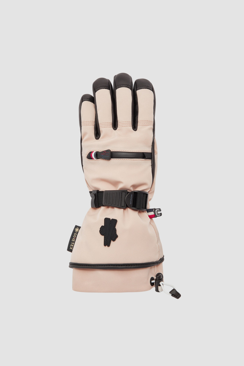 Padded Gloves 1