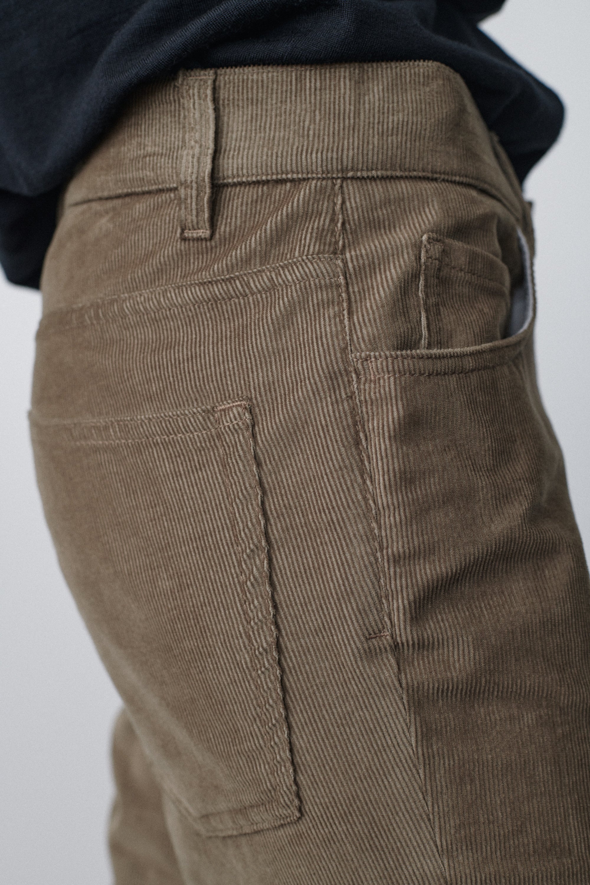 Carlyl Pant in Cotton - 4