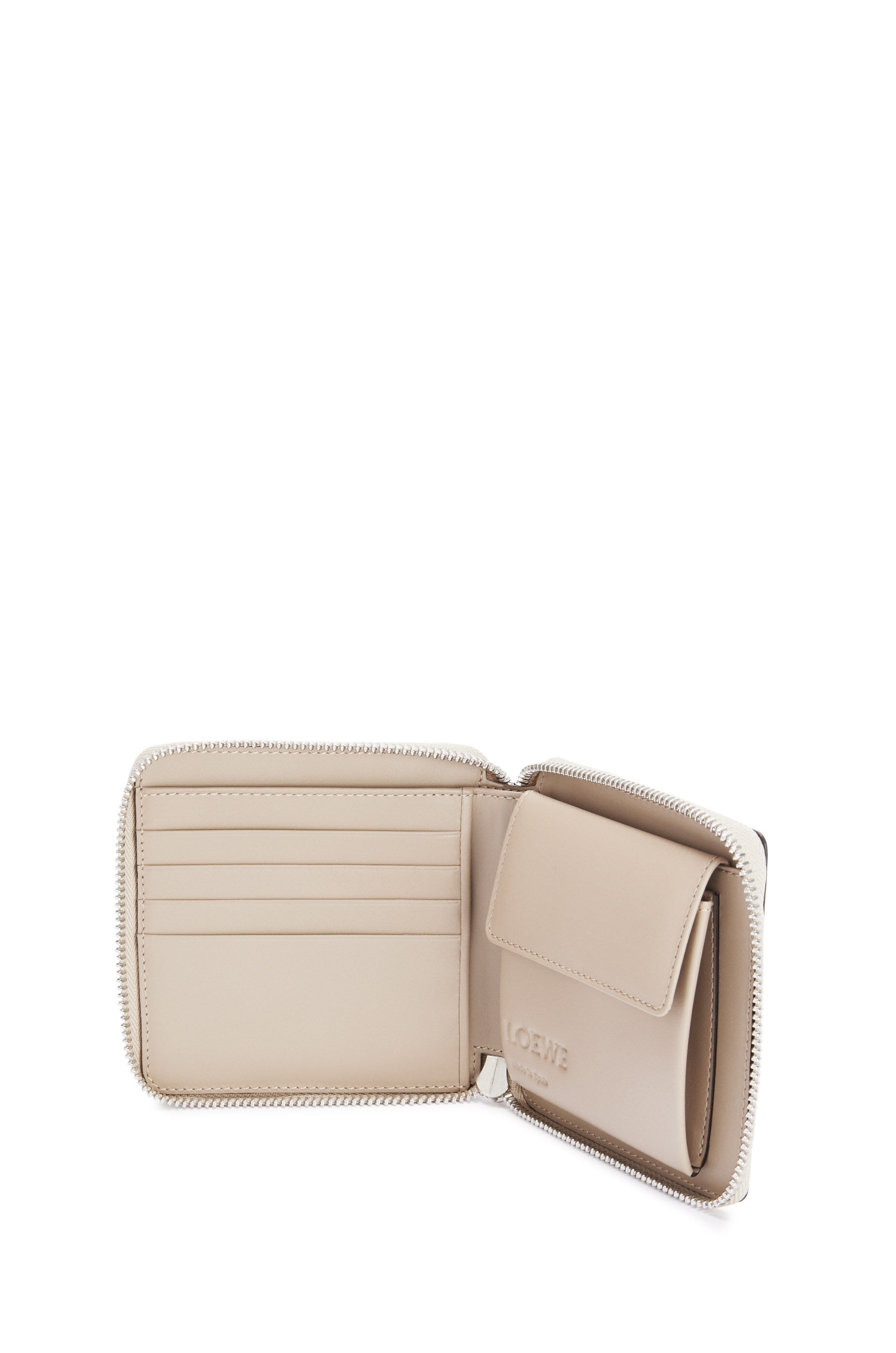 Puzzle squared zip wallet in classic calfskin - 2