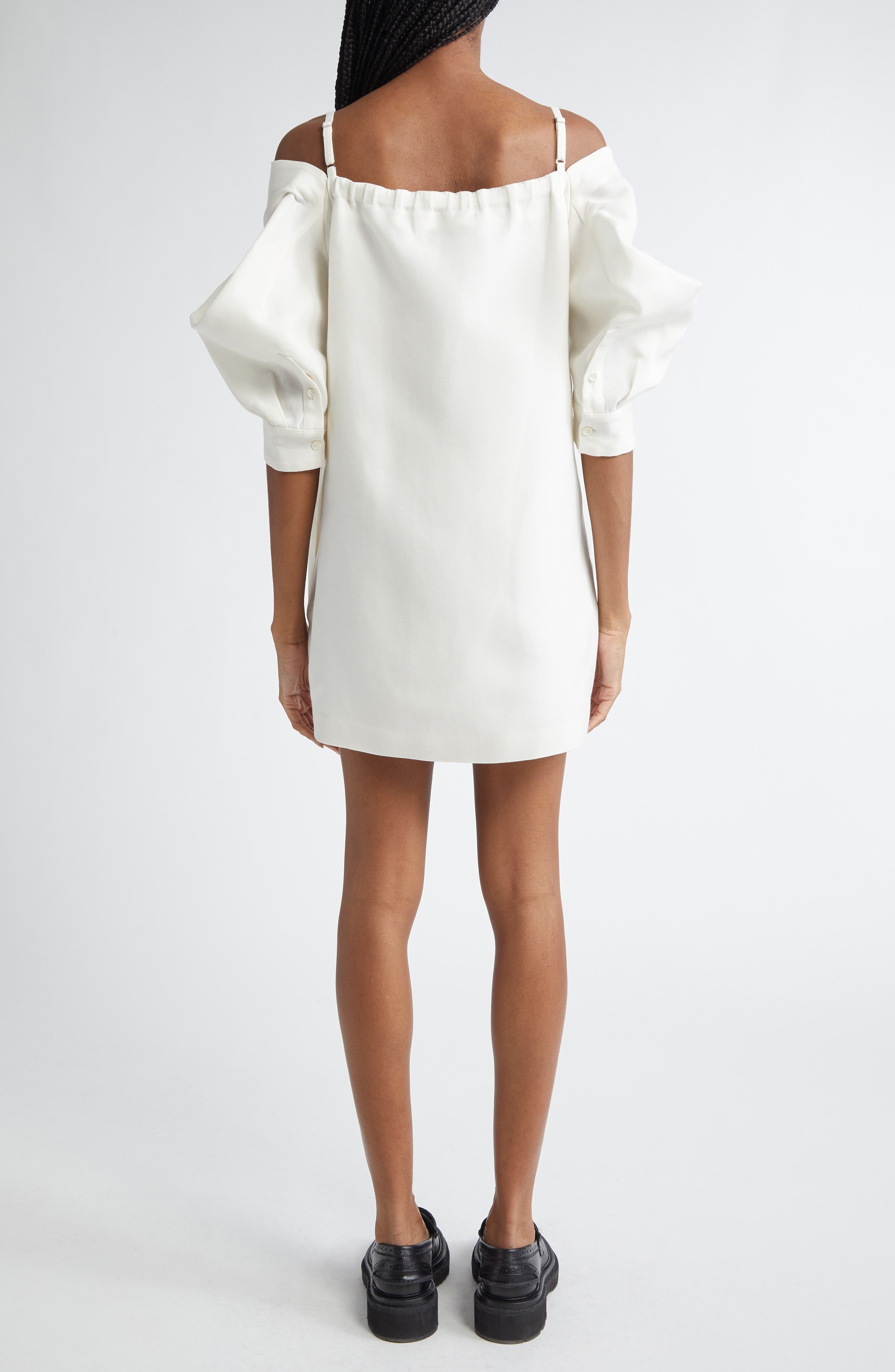 Sacai Cold Shoulder Silk & Cotton Double Face Shift Dress in Off White at Nordstrom - 2