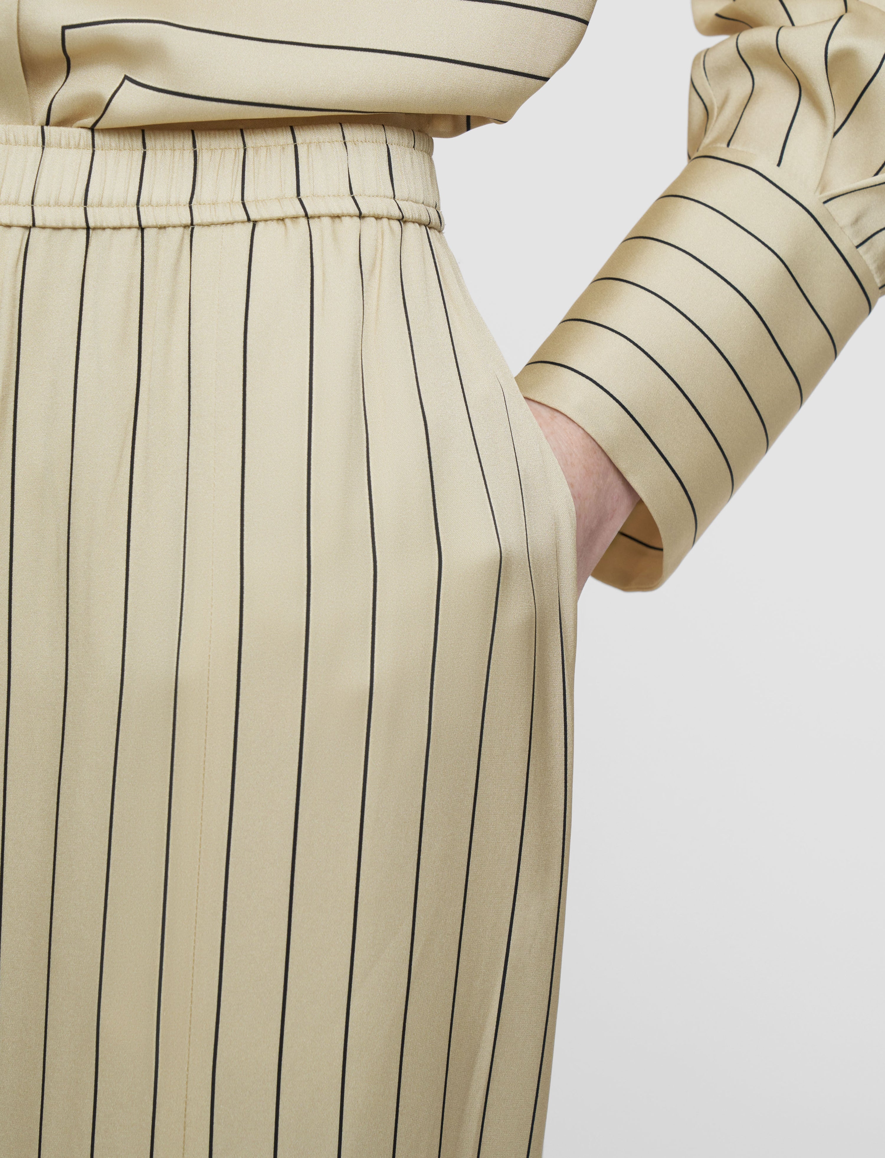 Hulin Geometric Print Silk Trousers - 5