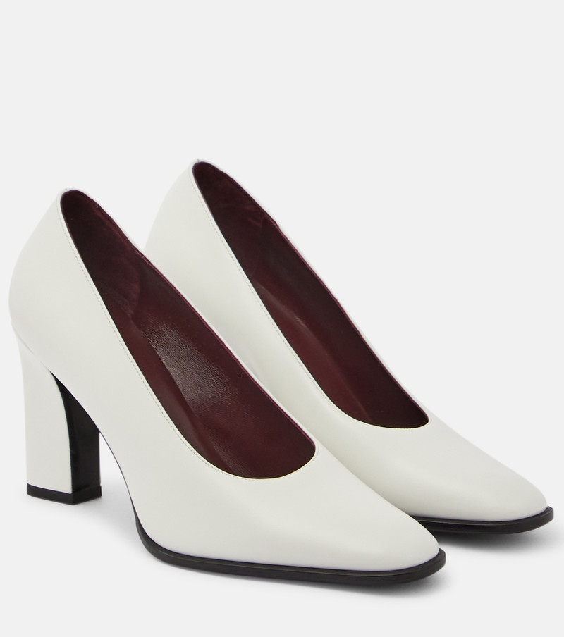 The Row Olivia Pump in Leather outlook