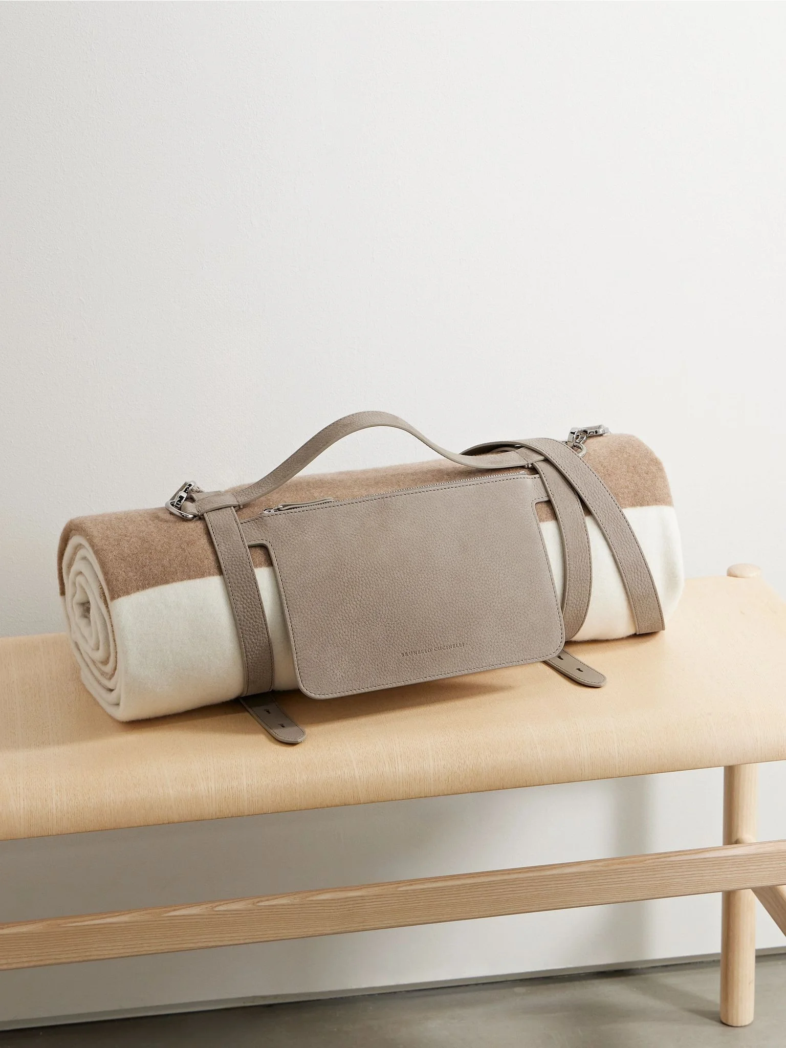 Textured-leather blanket holder Beige - 1