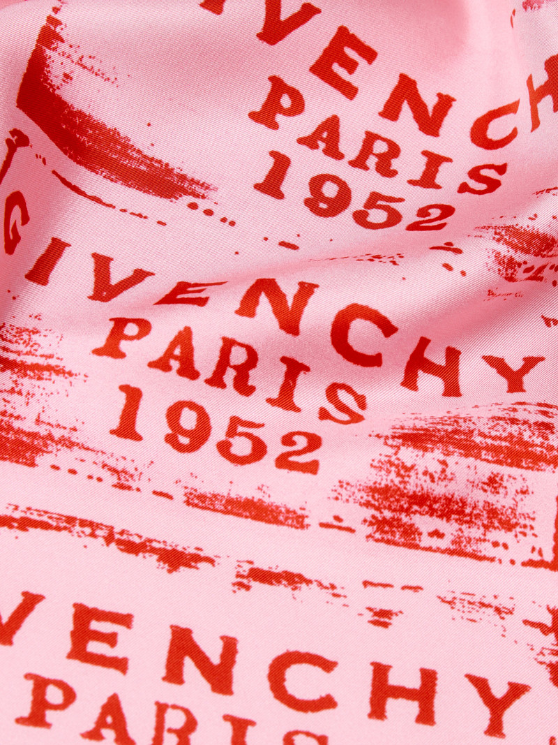 Givenchy GIVENCHY STAMP SQUARE IN SILK outlook