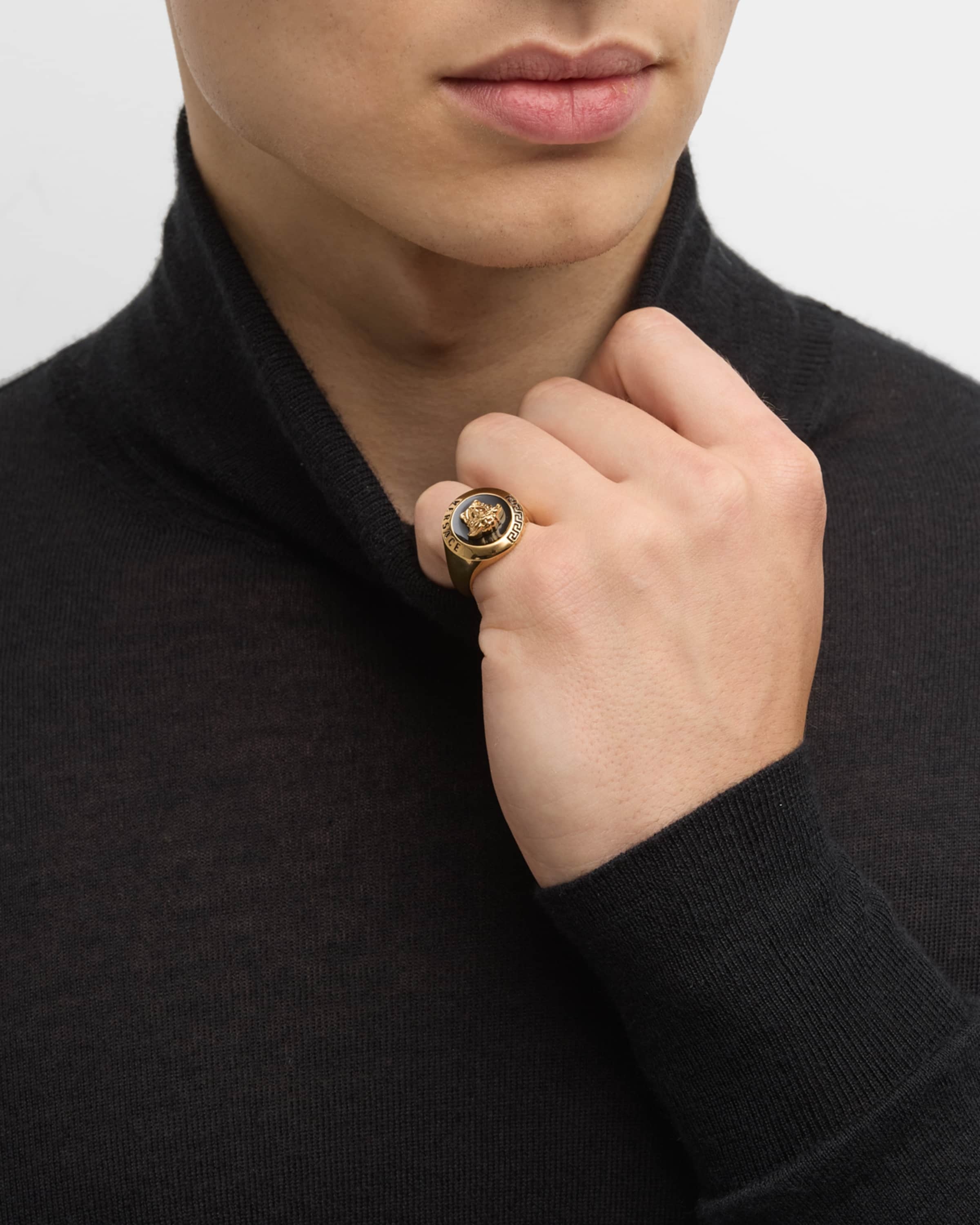 ★人気★【VERSACE】ROUND MEDUSA SIGNET リング Versace Men's Nautical Medusa Ring | Neiman Marcus