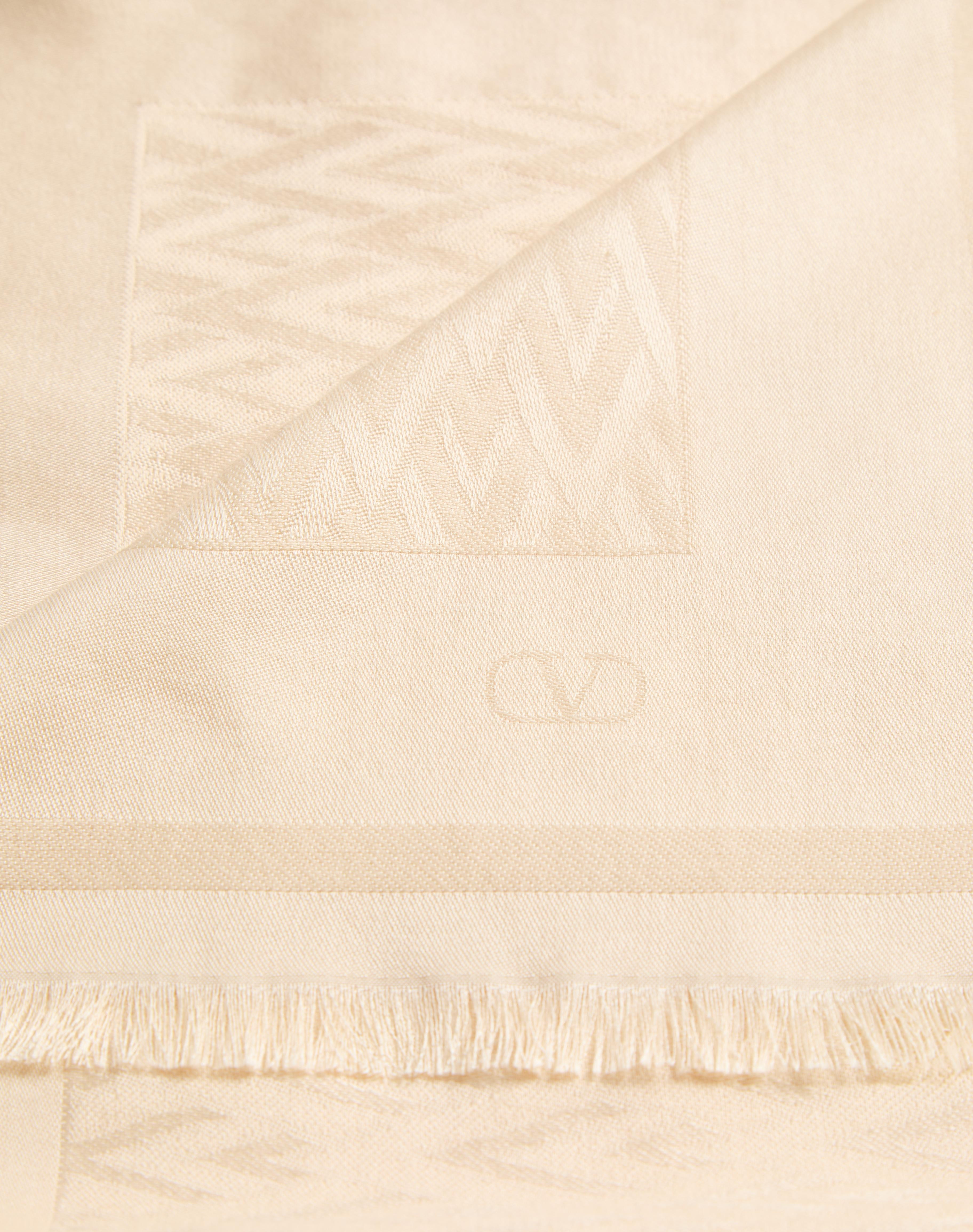 TOUTE LA V WOOL AND SILK SHAWL - 3