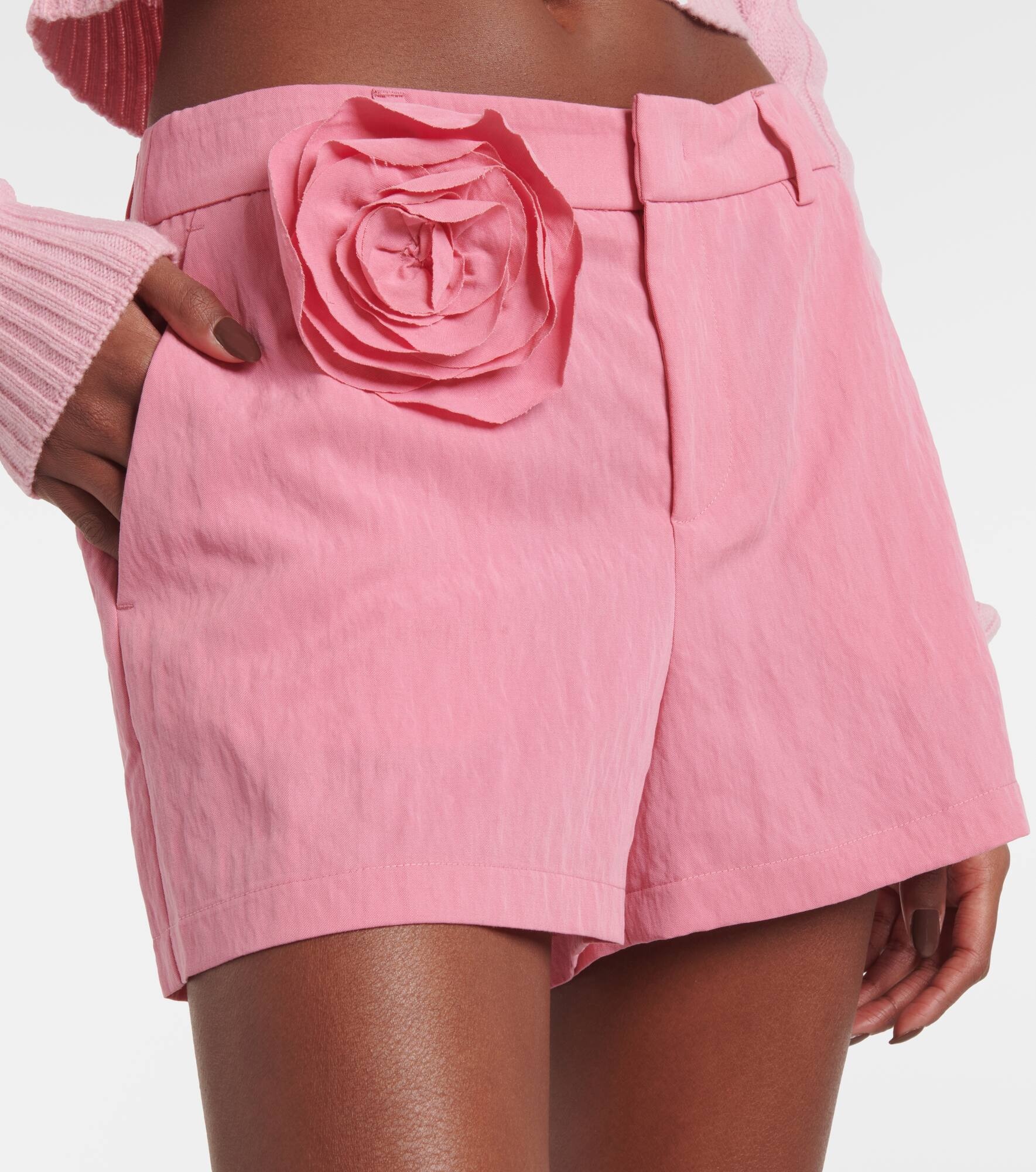 Floral-appliqué gabardine shorts - 4