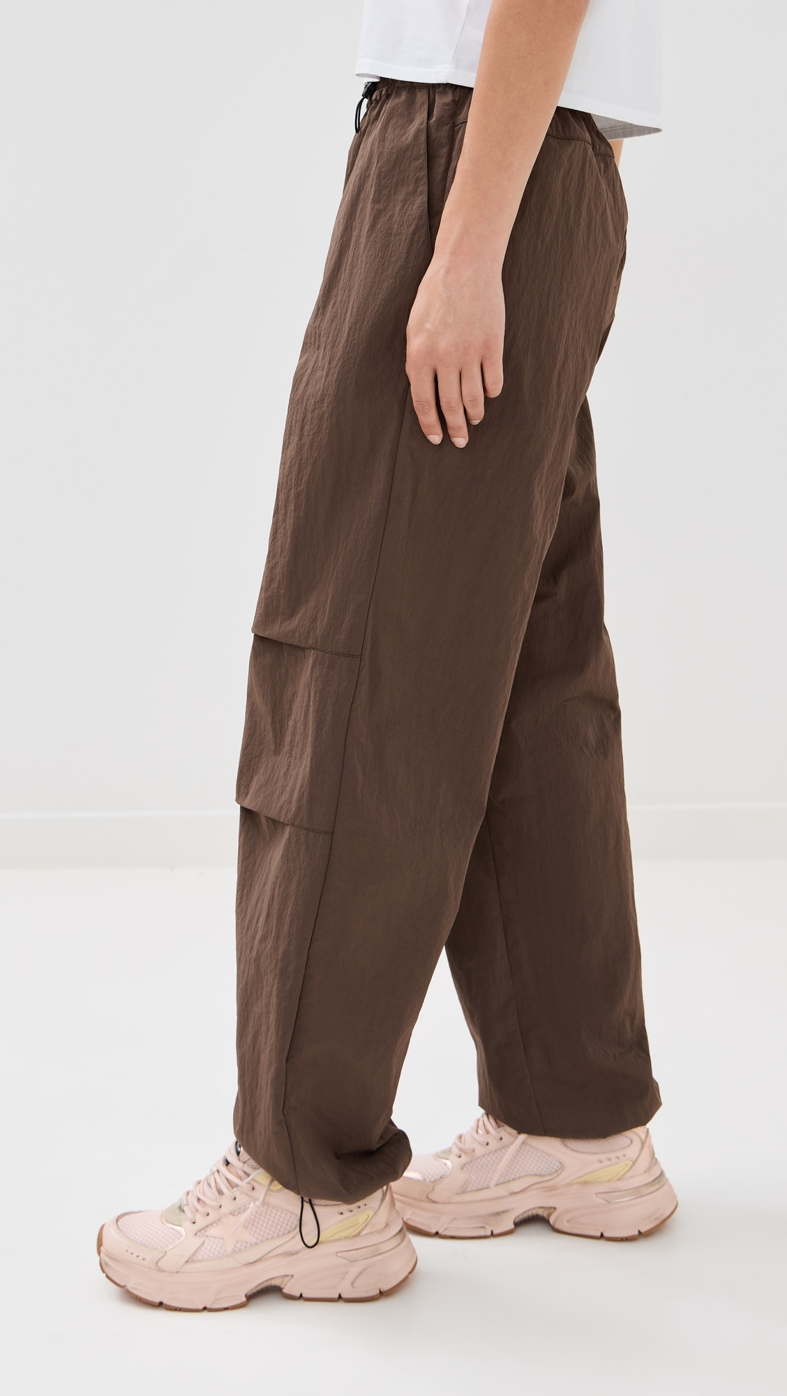 Brooks Joggers Recycled Taffeta Brown - 4