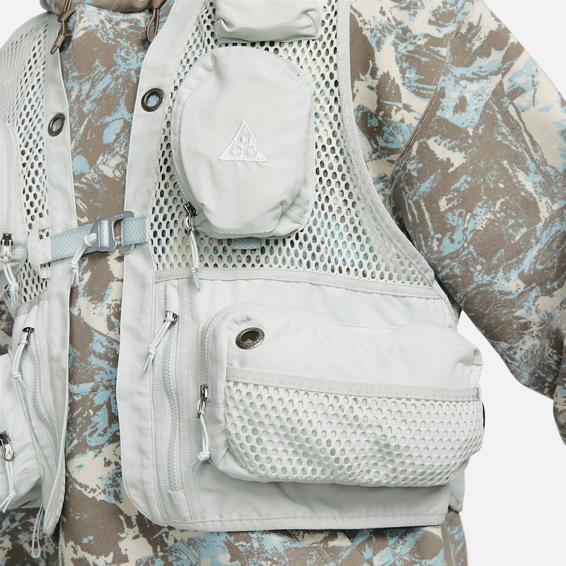Nike ACG Buttles Vest 'Light Silver' DN3919-034 6