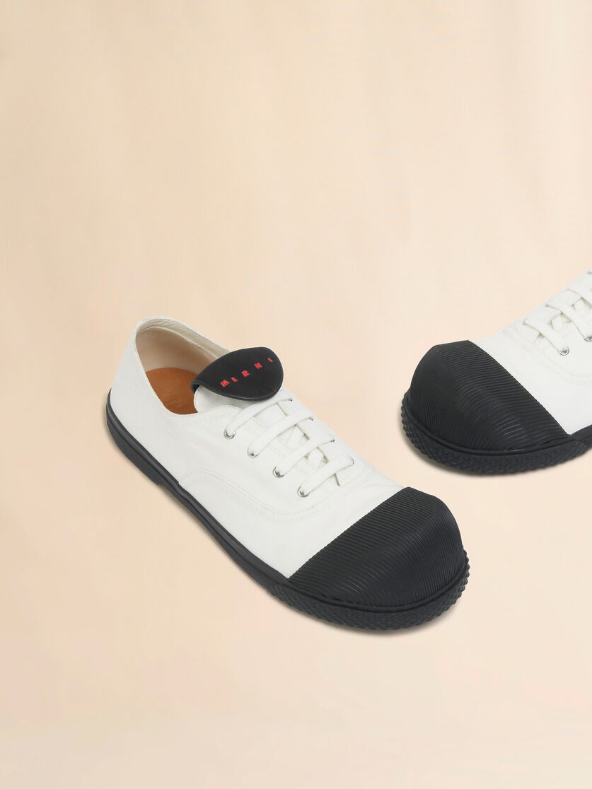 WHITE CANVAS NEW WAVE SNEAKER - 5