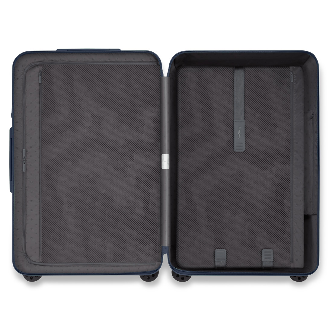 Essential Check-In L - 5