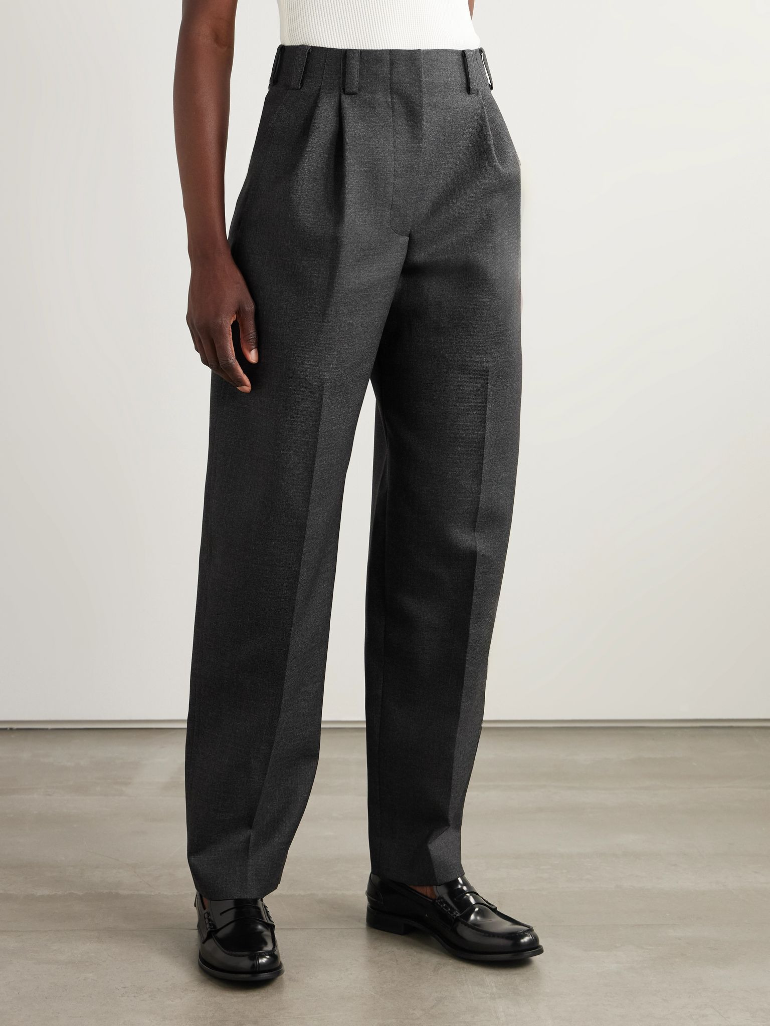 Pleated wool tapered pants Gray - 3