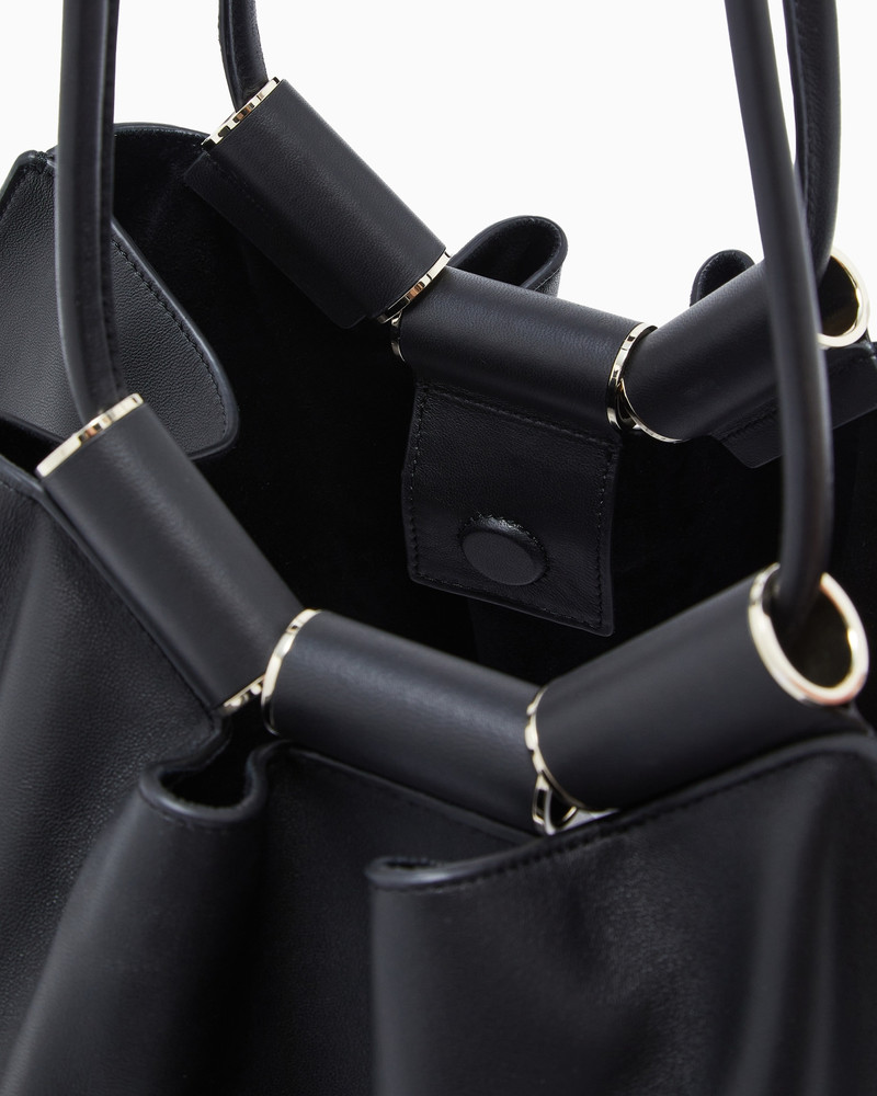 LARGE NAPPA LEATHER SHOPPER 4