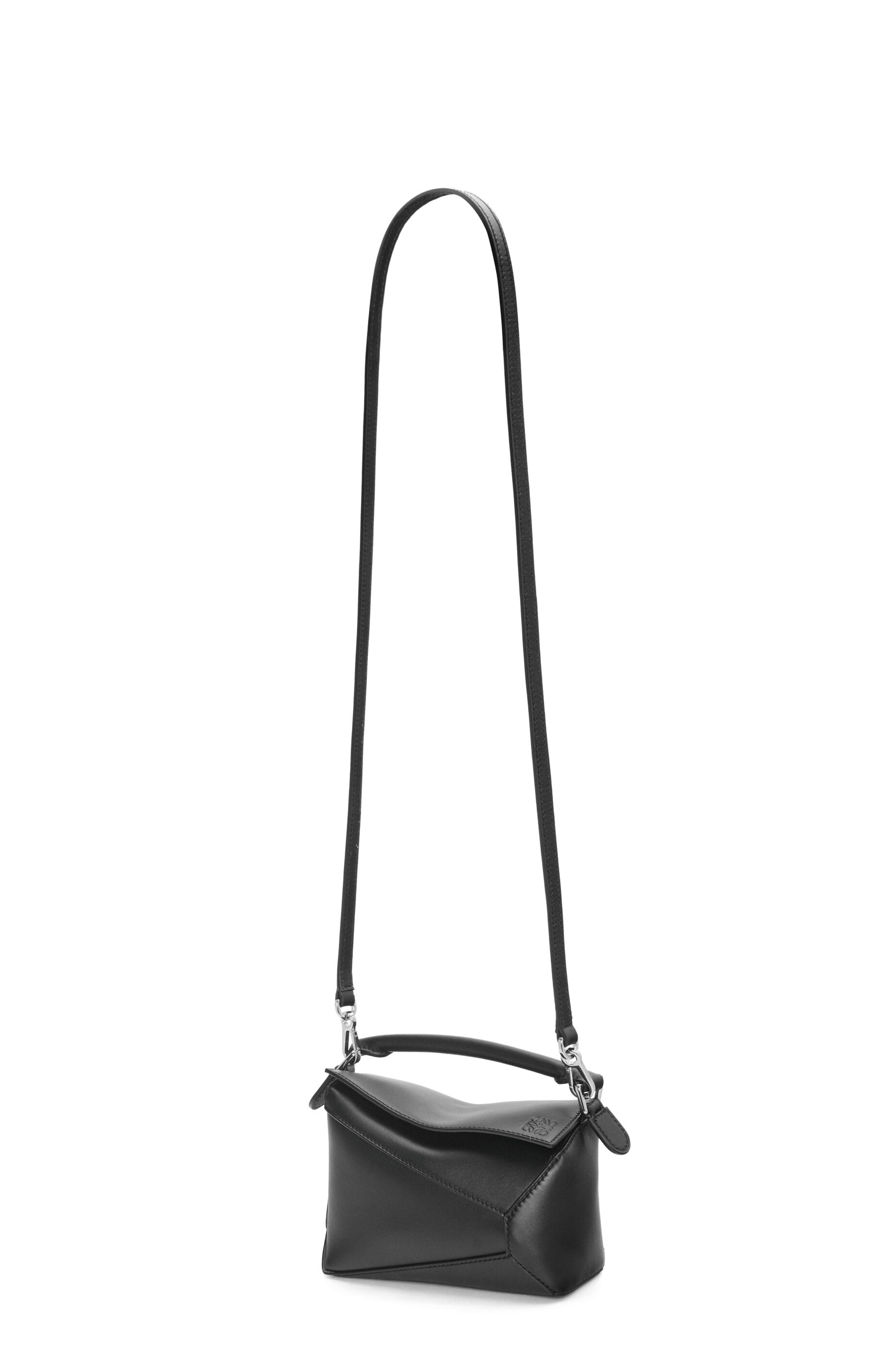 Small Puzzle bag in satin calfskin Black - LOEWE