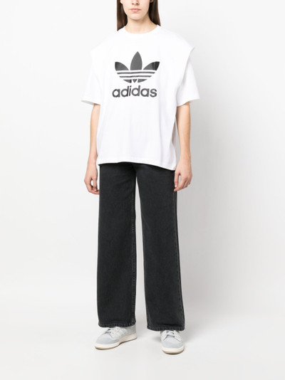 adidas logo-print layered T-shirt outlook