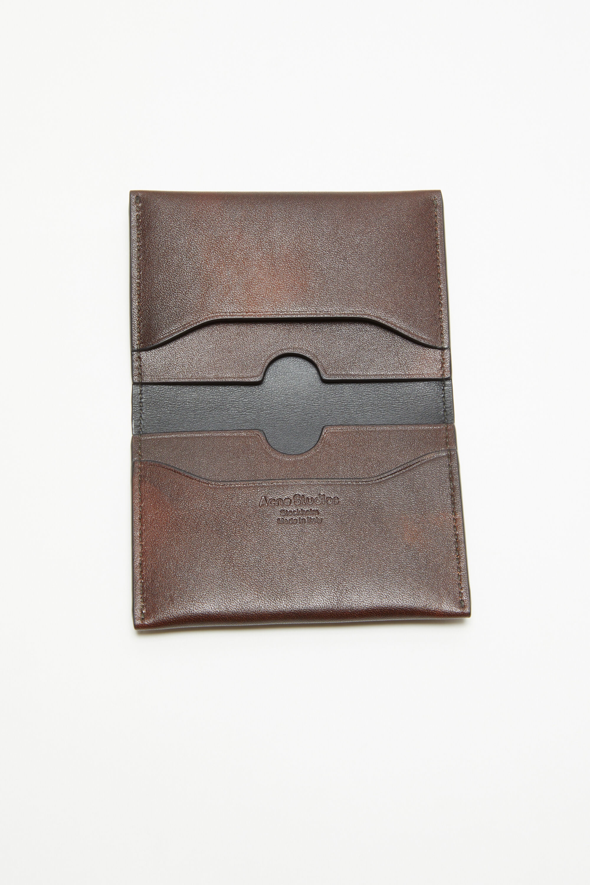 Folded leather wallet - Dark brown - 4