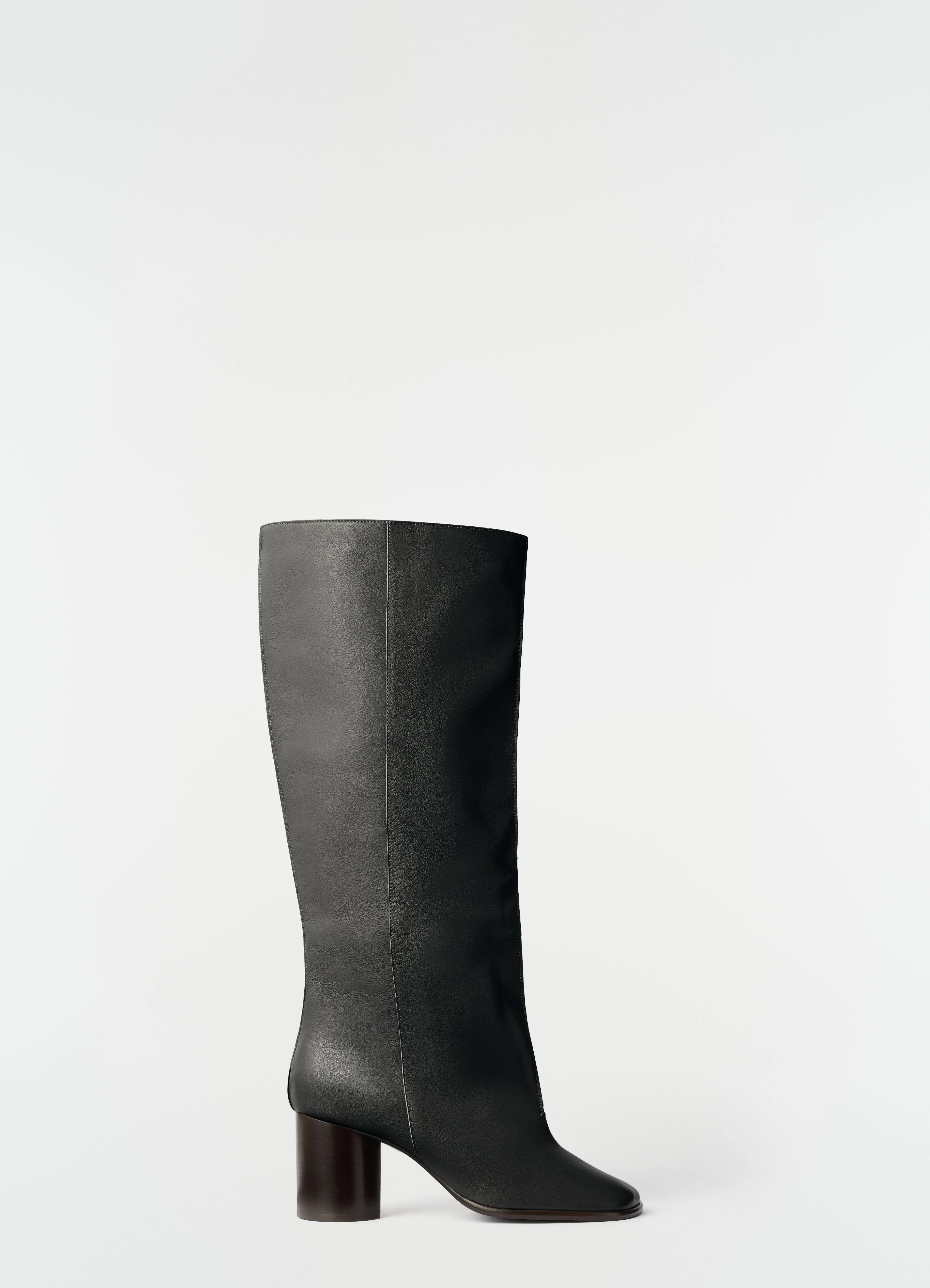 CREASE SLEEVE BOOTS IN SOFT GLOSSY LEATHER - 1