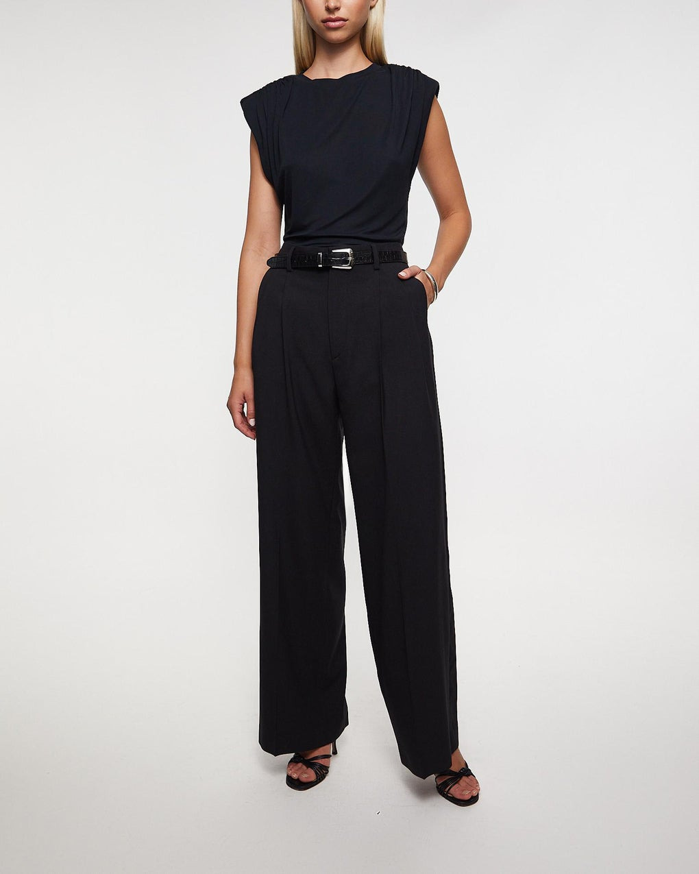 Top Devani Black - 3