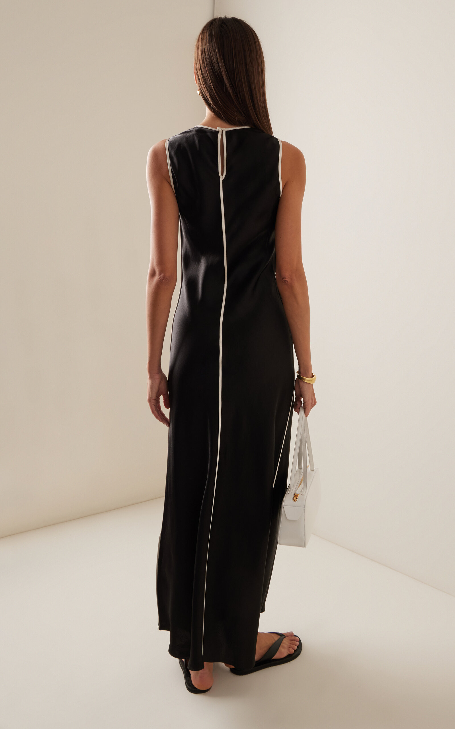 Contrast-Trimmed Crepe Maxi Dress black/white - 4
