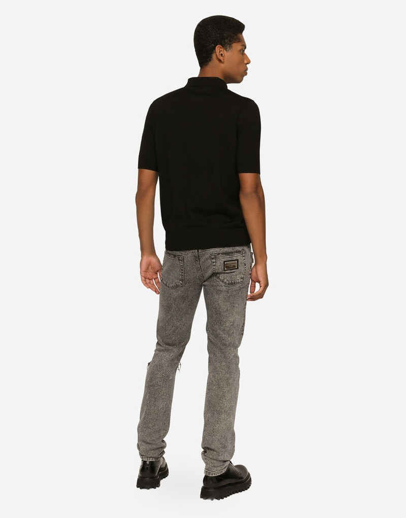 Light gray slim-fit stretch jeans with rips 3