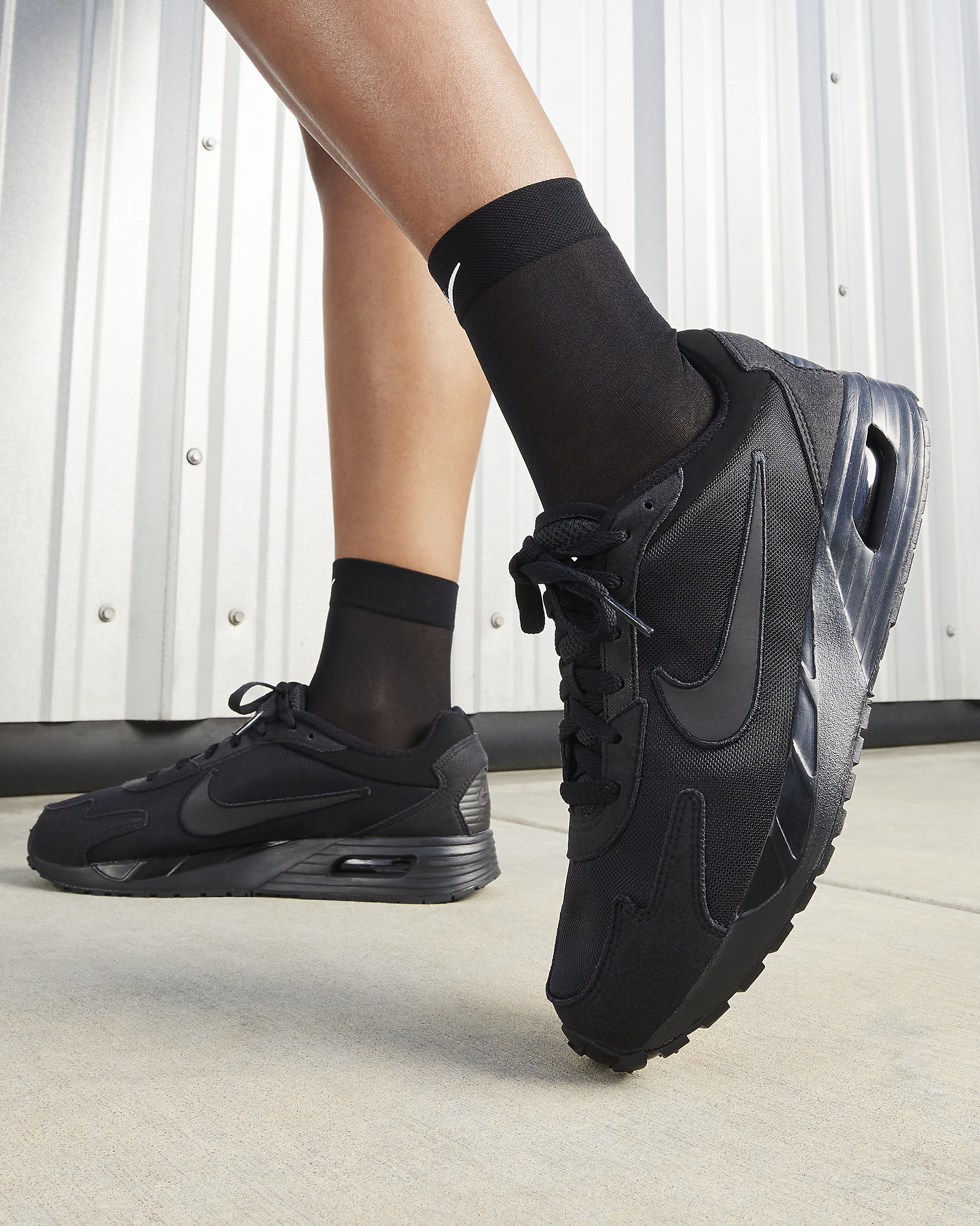 【NIKE】☆スニーカー☆ Nike Air Max Solo Women's Shoes Nike Air Max Solo Women's Shoes. Nike.com