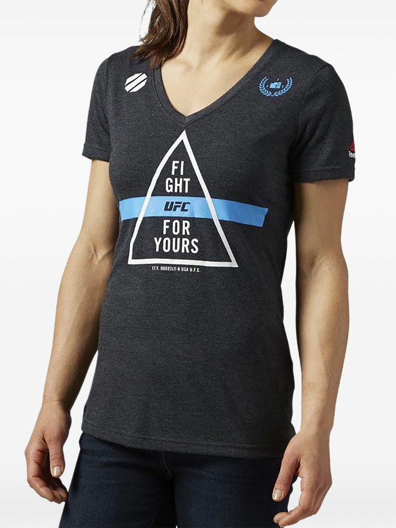 V-neck T-shirt 1