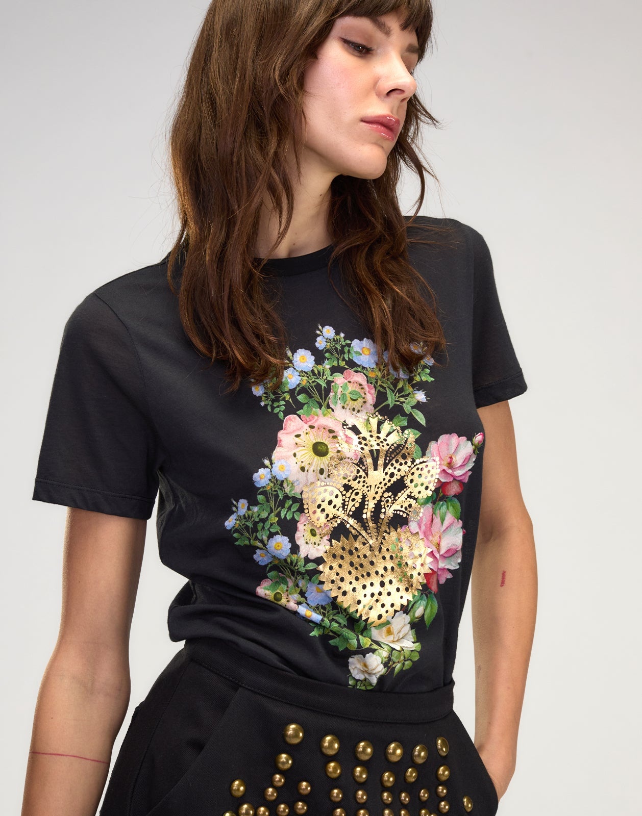 Heart of Gold Tee - 4