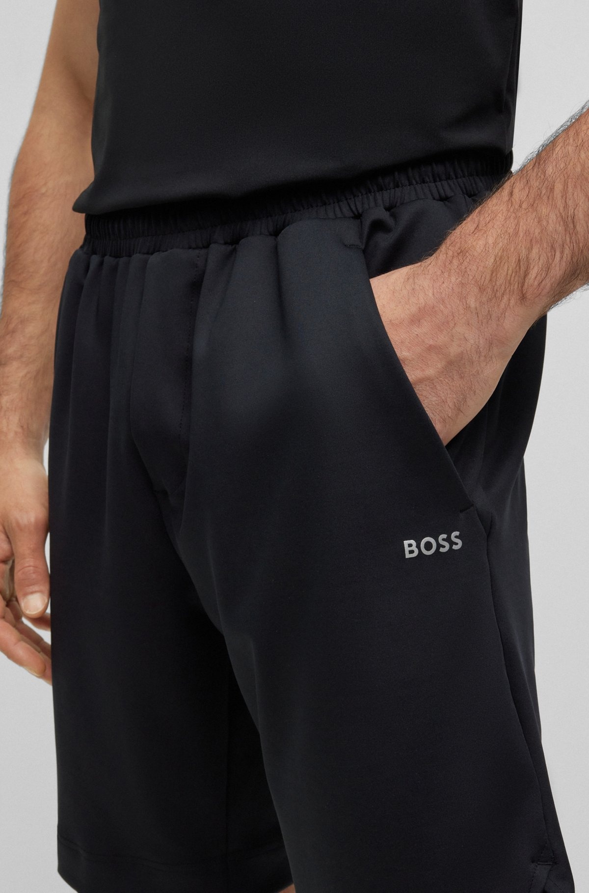 REGULAR-FIT SHORTS WITH REAR ZIP POCKET - 3