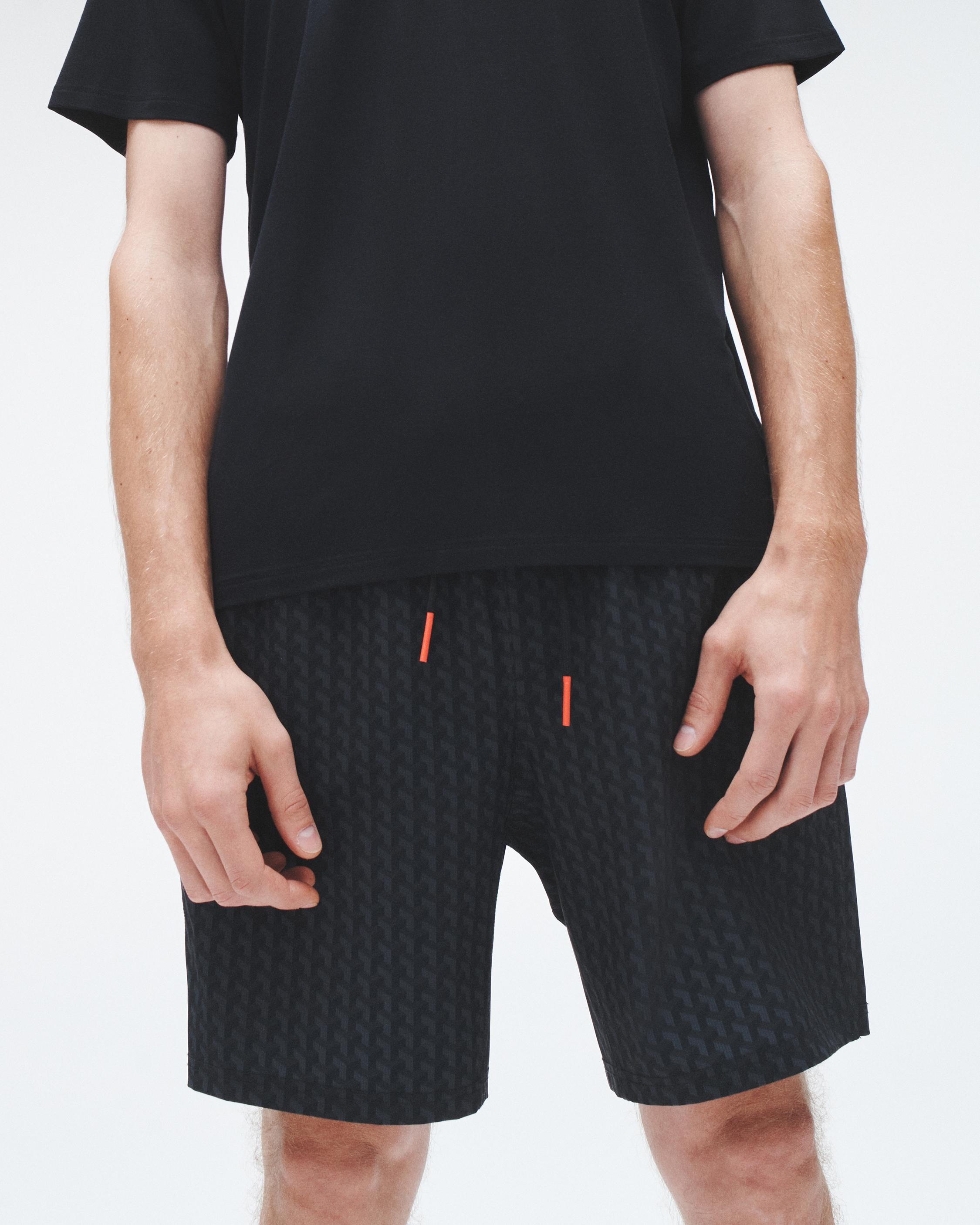 Pursuit Active Short
Relaxed Fit - 5