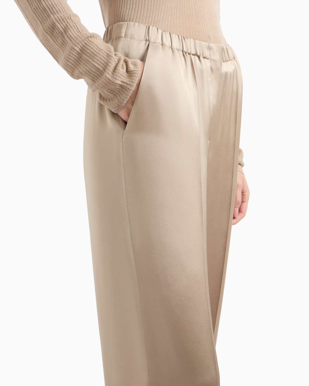 STRAIGHT-CUT TROUSERS IN DOUBLE SILK SATIN - 5