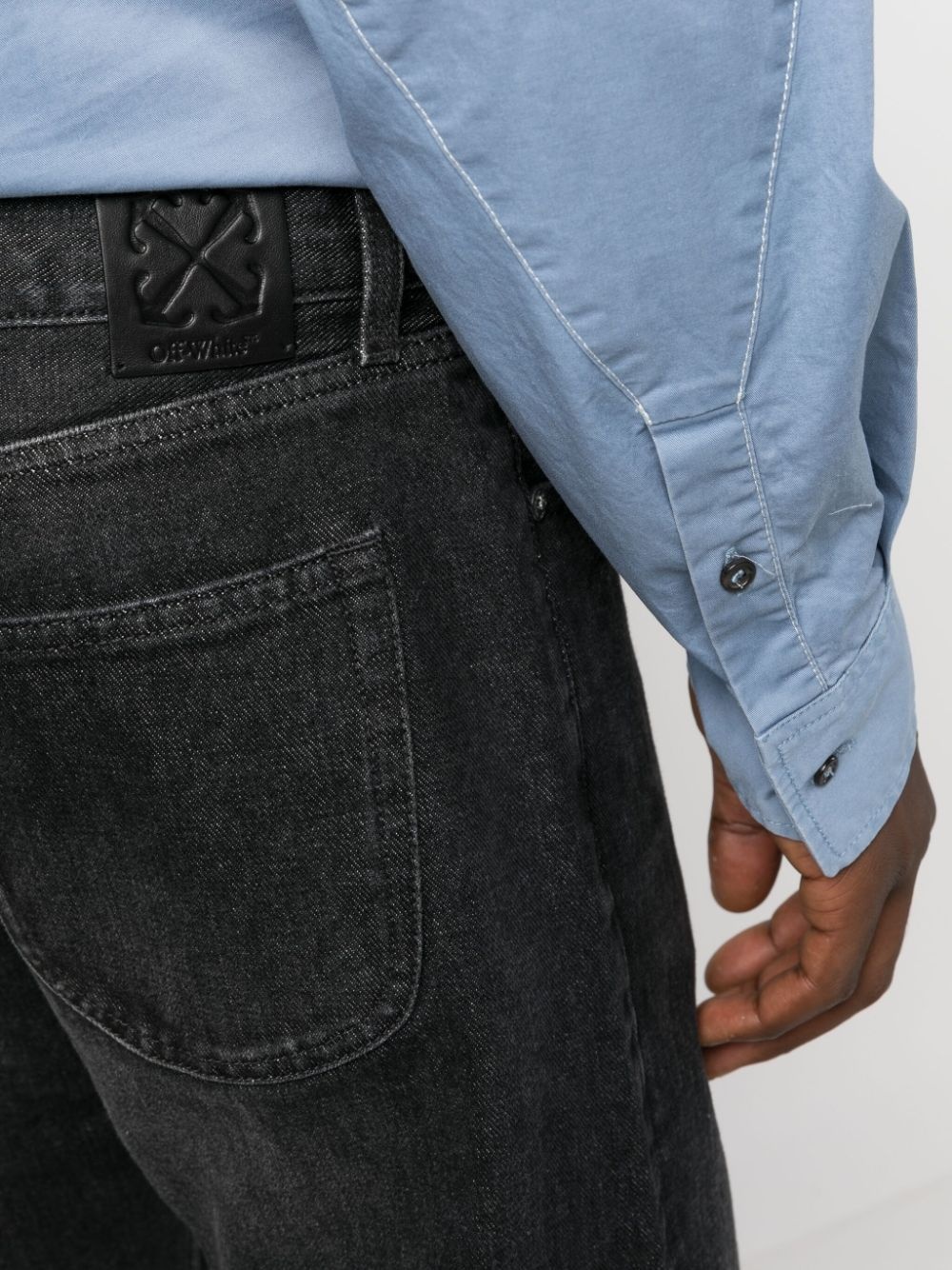 Arr Tab logo-patch tapered jeans - 5