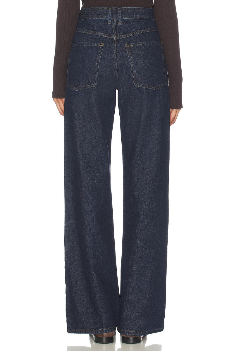 Relaxed Straight Leg Jean 4