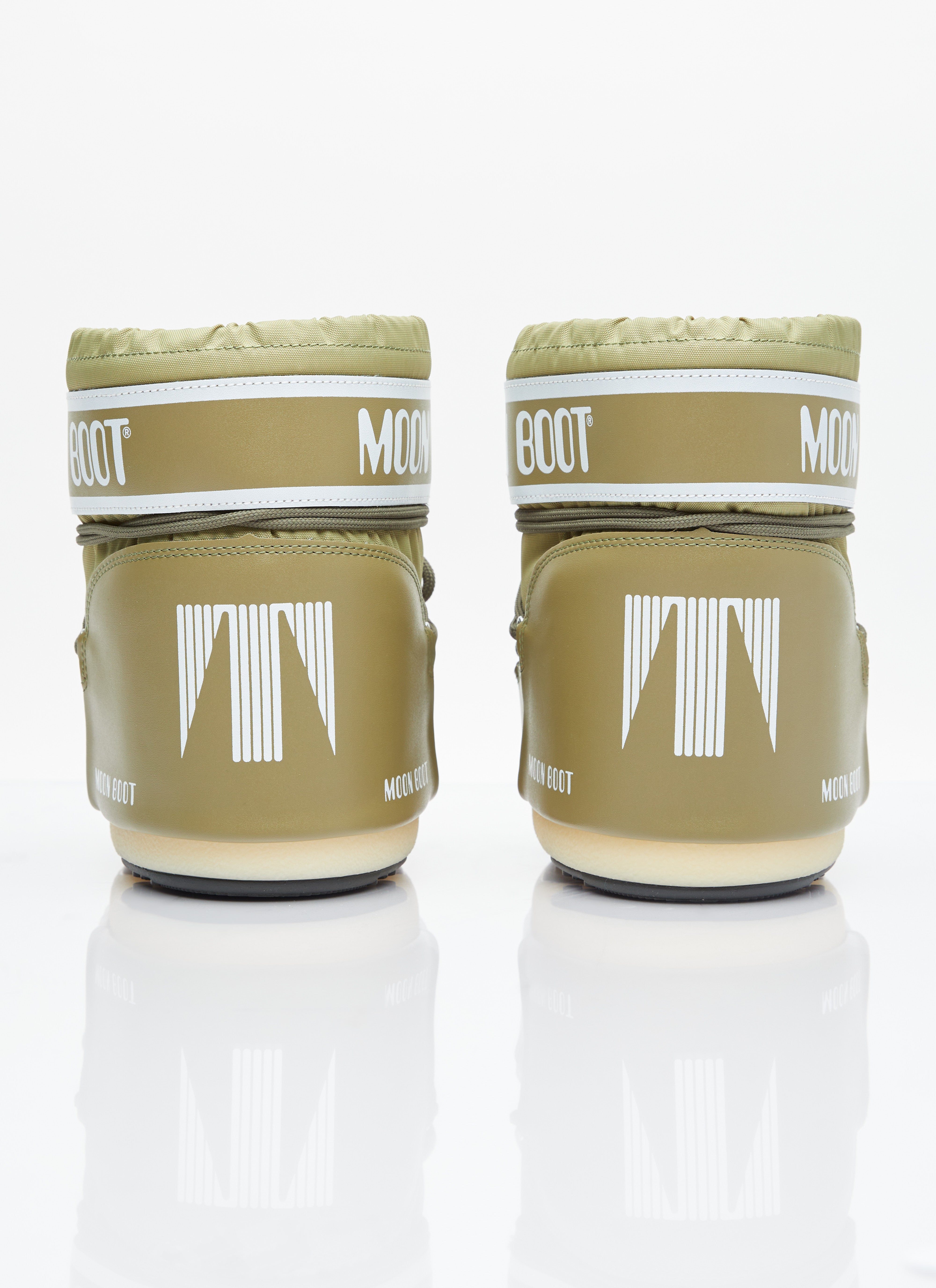 Moon Boot Men Classic Snow Boots - 5