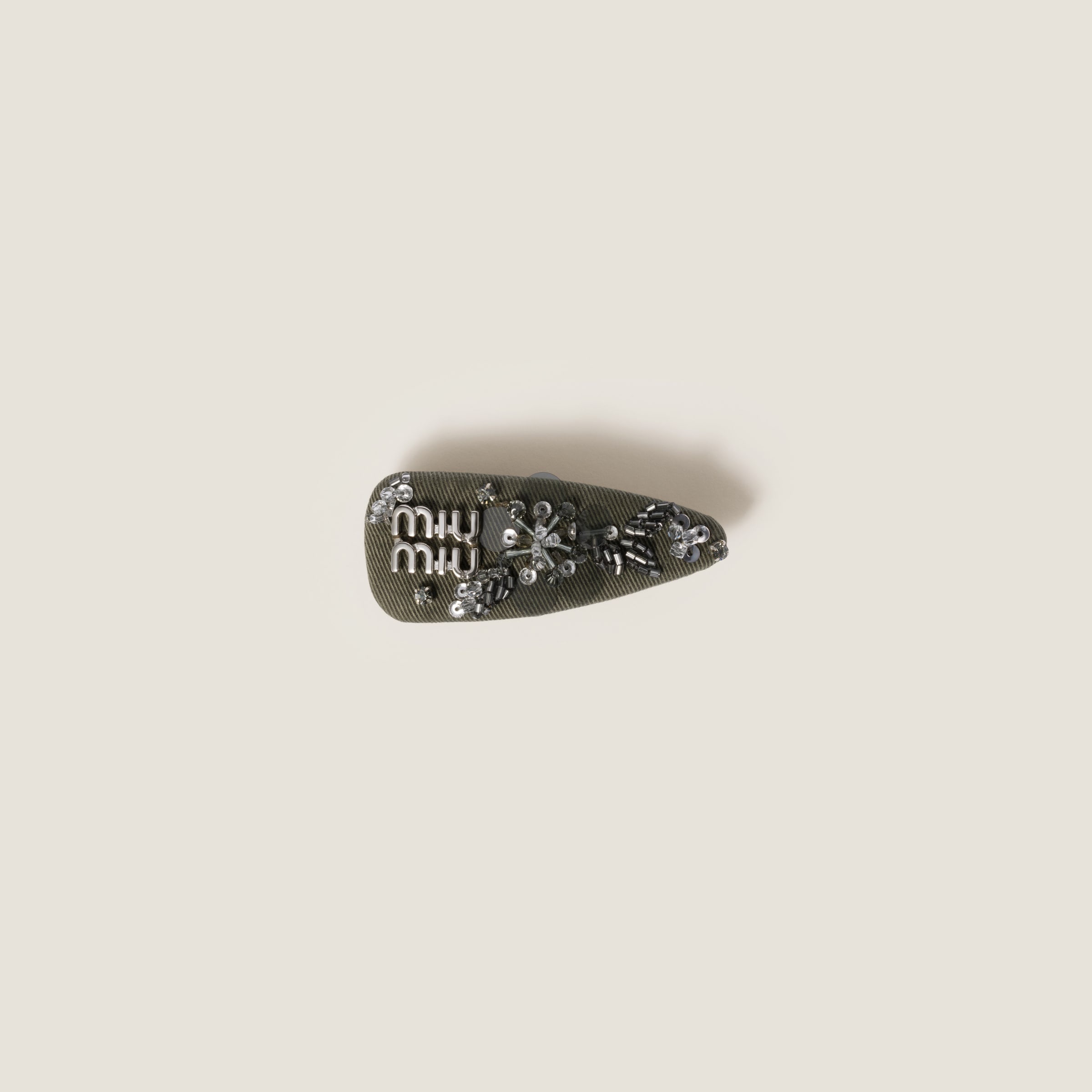 Embroidered gabardine hair clip - 1