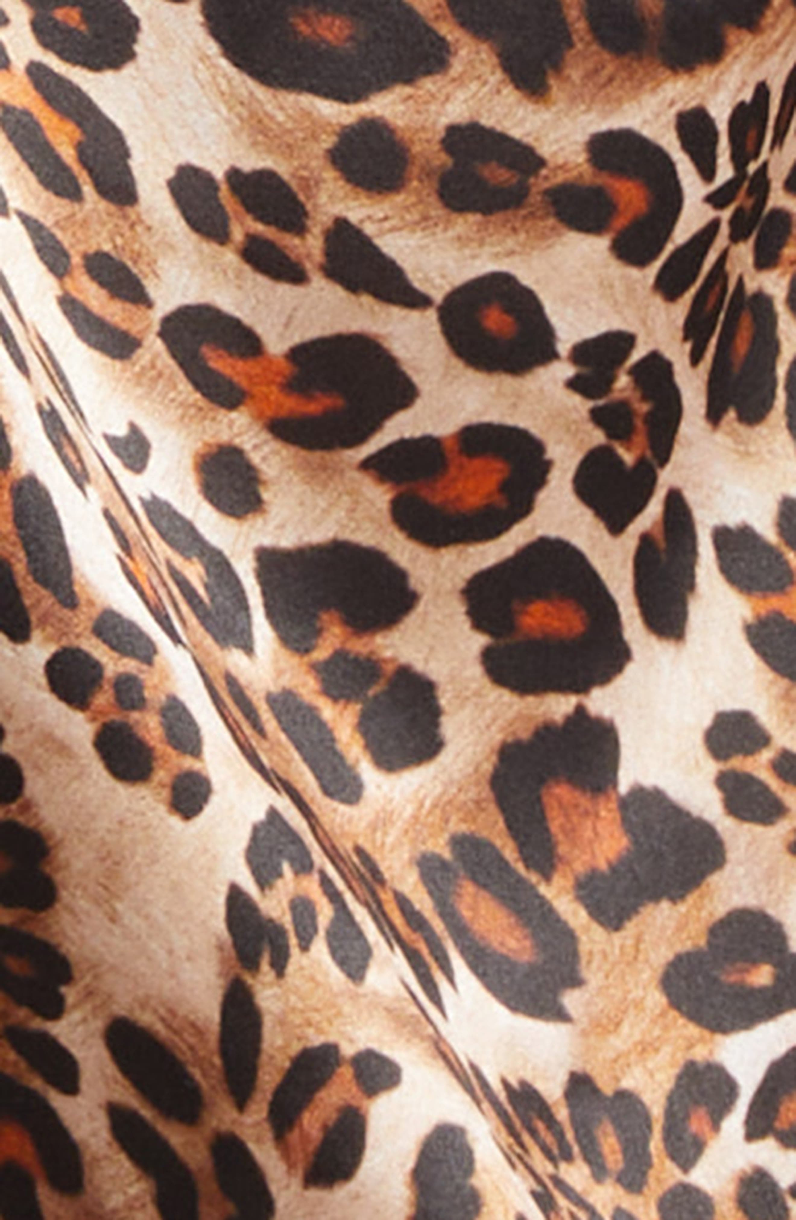 L'AGENCE Jane Print Silk Camisole in Cinnamon Swirl Paisley Leopard at Nordstrom - 6